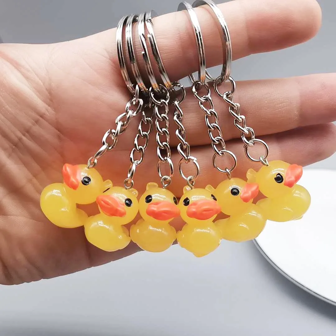 Cute Mini Cartoon Little Yellow Duck Keychain For Men And Women Fashion Bag Pendant Car Key Ring Friend Couple Gift Wholesale