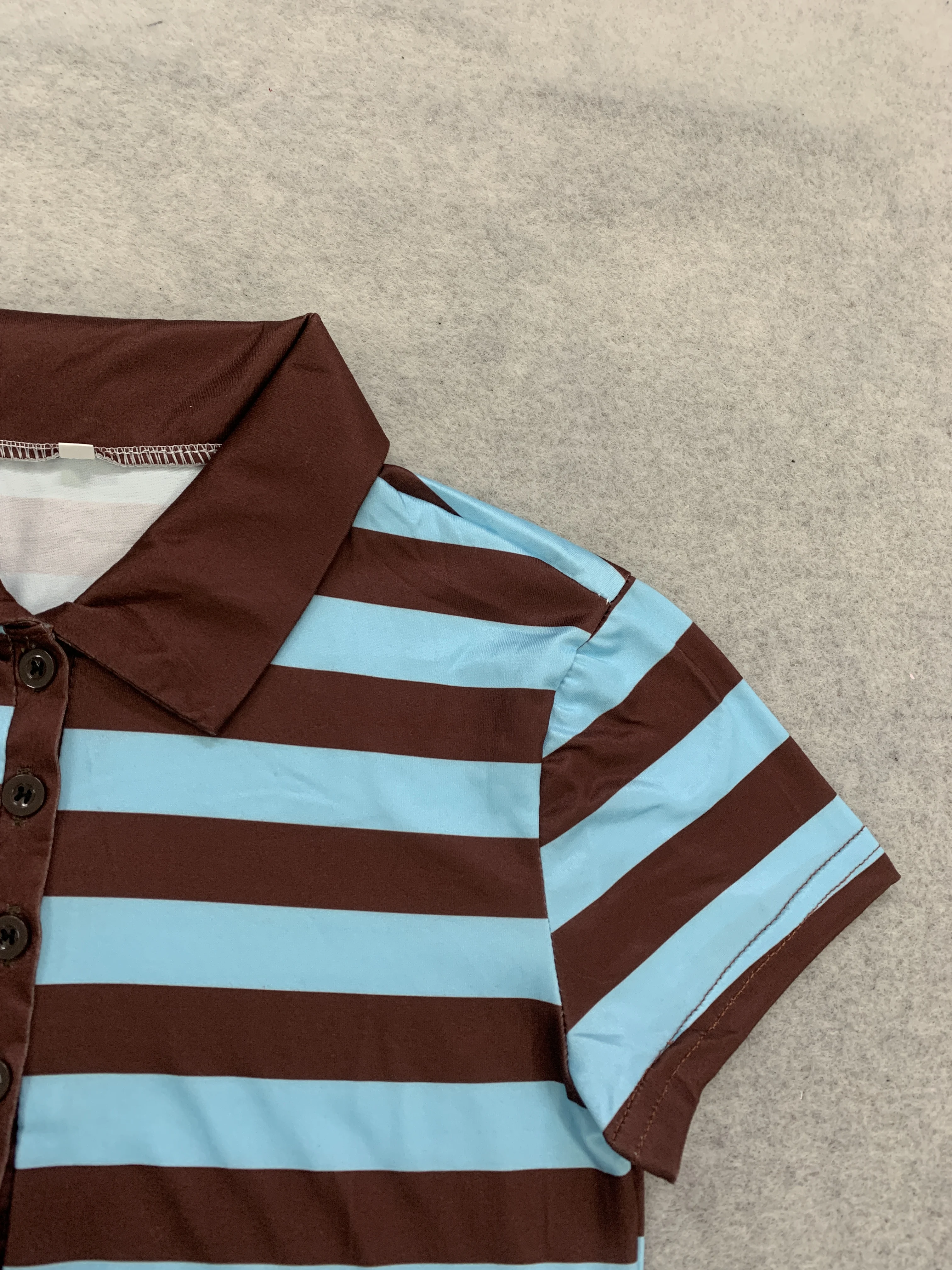 Damen Slim Fit Gestreiftes Poloshirt Kurzarm Henley-Oberteil Y2K Streetwear Lässiges Crop-Top für Junge Damen – Detail 3