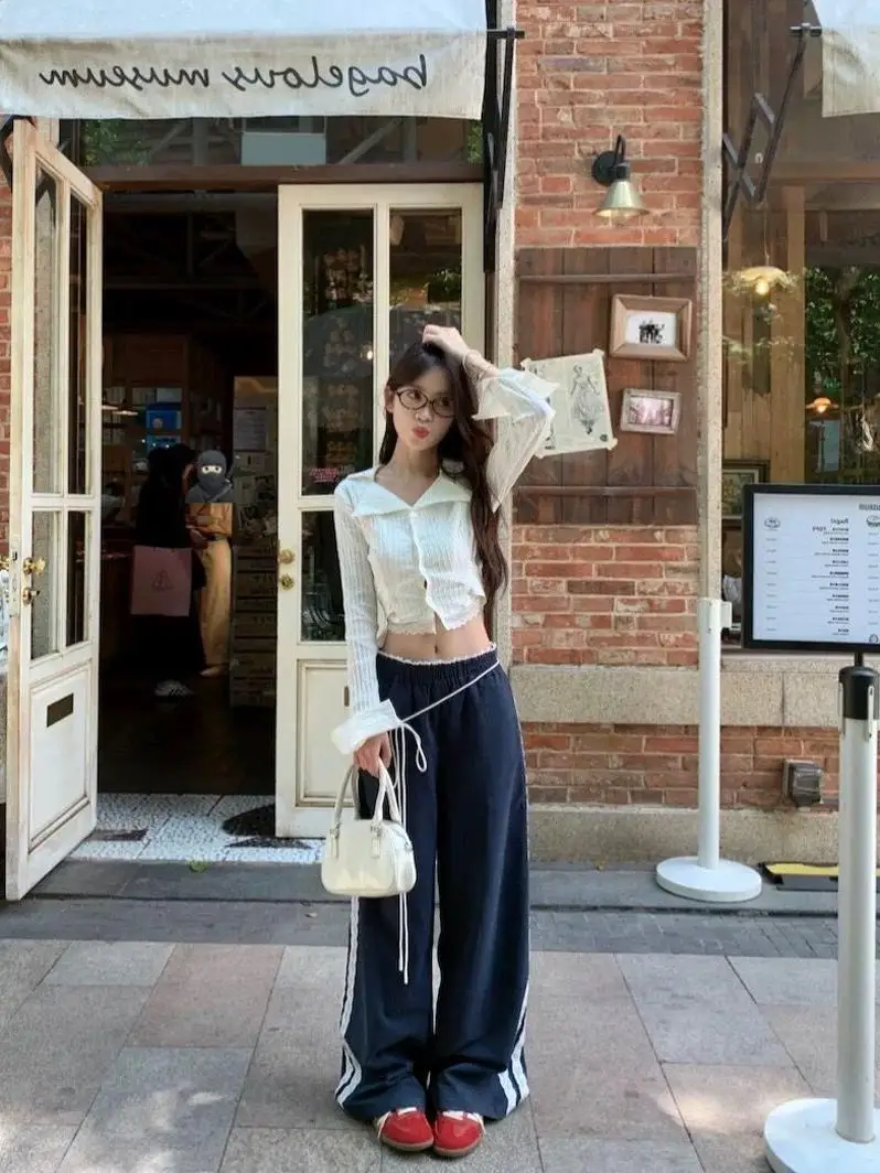 

Повседневные спортивные брюки с кружевными вставками и полосками, широкие, прямые, с высокой талией, для весны и осени, в корейском стиле, для работы и отдыха