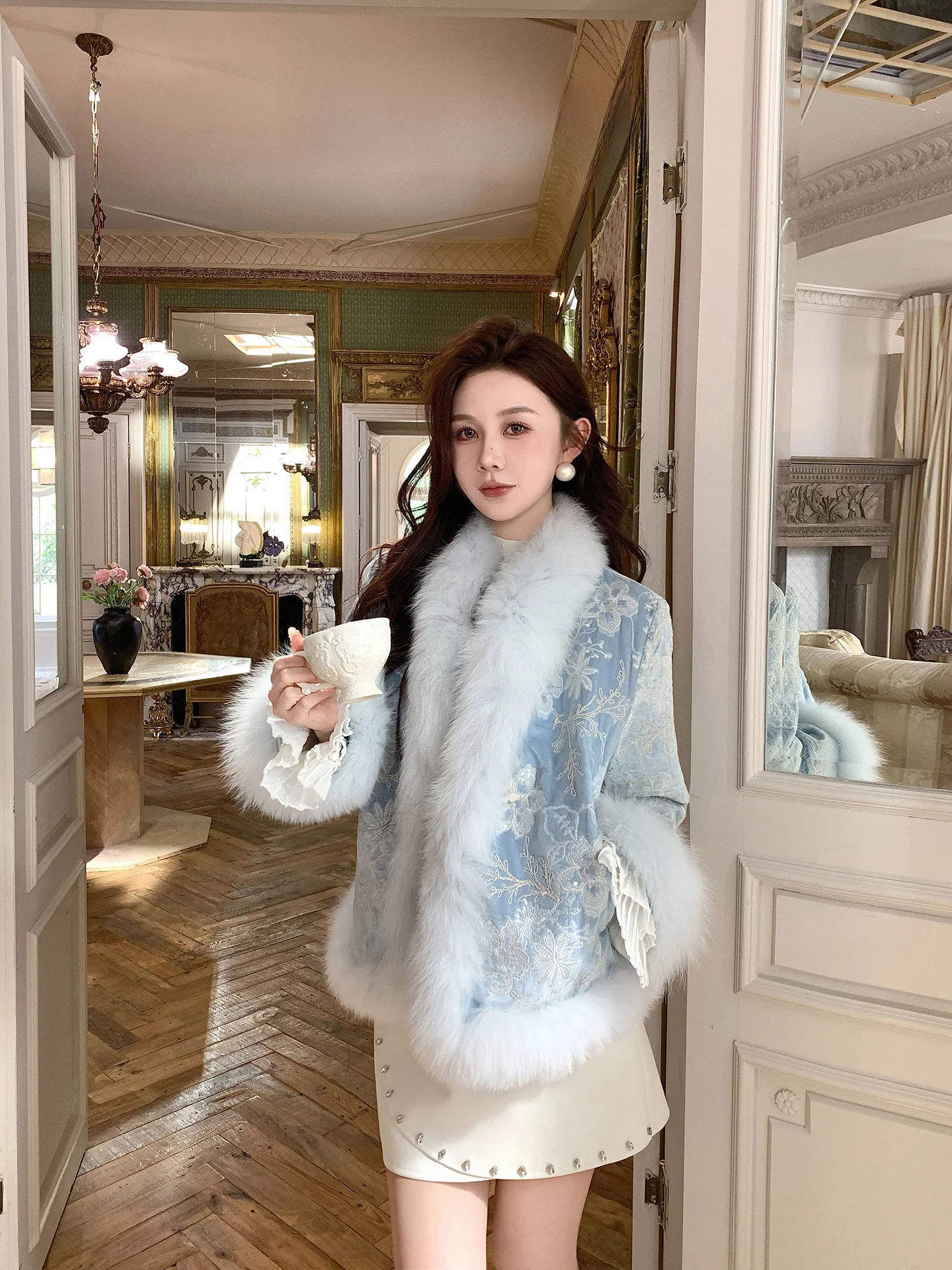 

AZZHEN Chinese Sle Velvet Embroidered Goose down Jaet Women's Thiened Warm Stand Collar Faionable Winter Outerwear