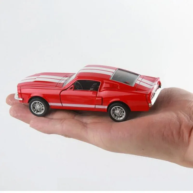 1/32 Scale Metal Alloy Classic Car Diecast Model GT500 1967 MUSTANG Vintage Car Model Collection Toys Collection Boys Gift
