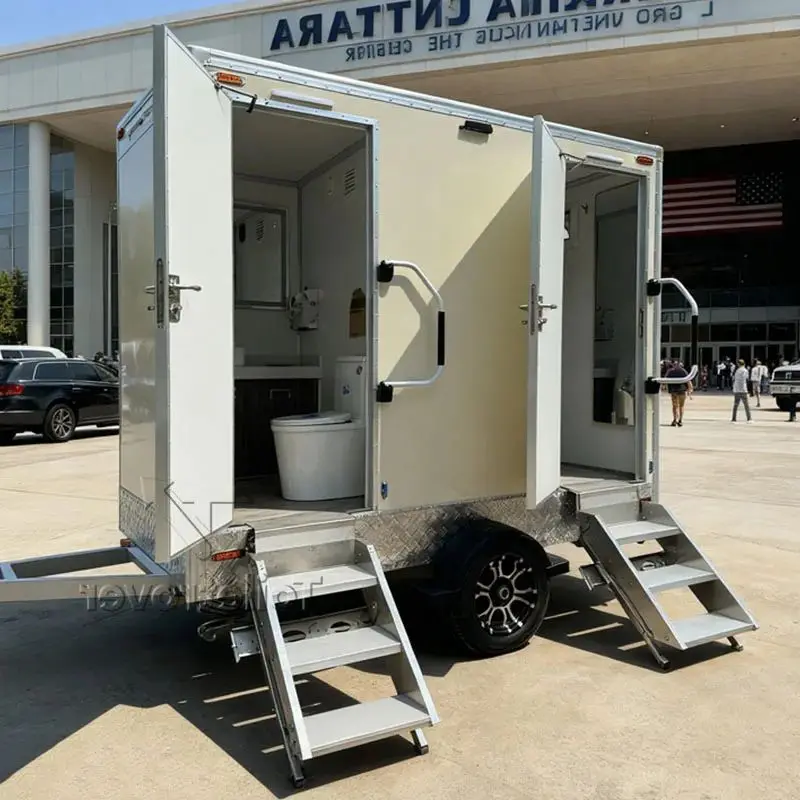 High Quality Luxury Self Contained Air Condition Restroom Trailers Portable Bathroom Mobile Toilet Trailer for Sale