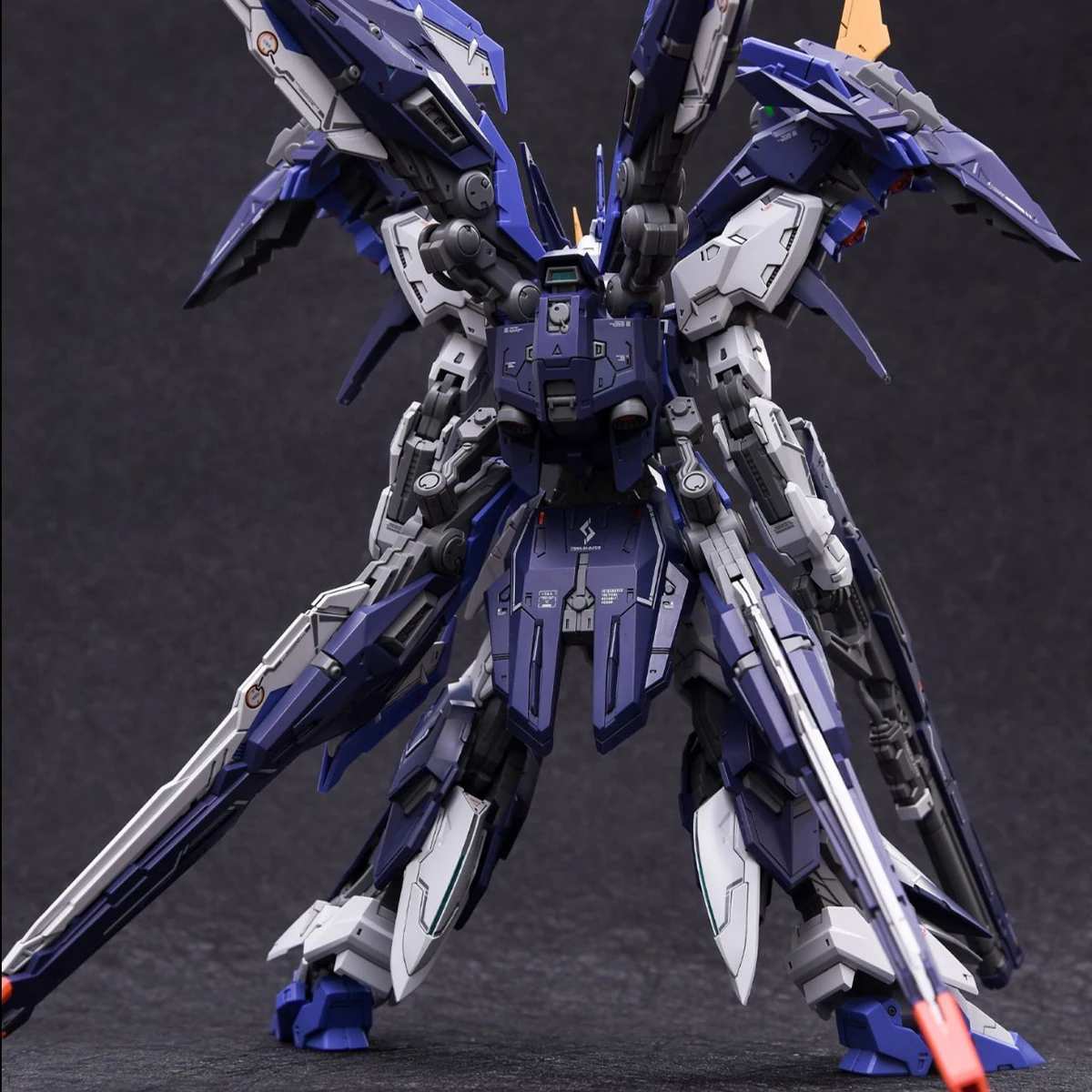 

SNAA INFINITE DIMENSION 1/100 настоящая минута дизайн TRAILBLAZER собранные модели наборы мобильный костюм аниме фигурки игрушки подарок