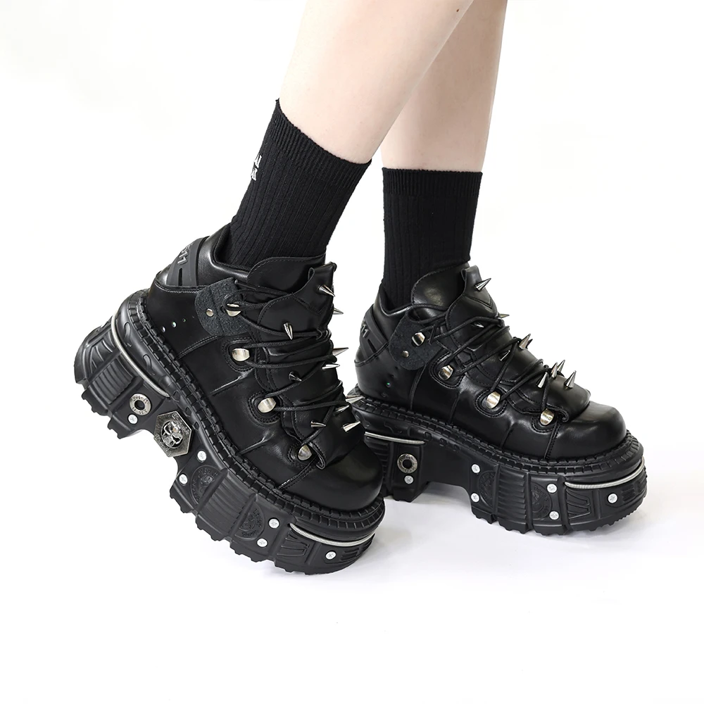 

New Punk Style Women Shoes Lace-up Heel Height 6CM Platform Shoes Woman Gothic Ankle Rock Boots Metal Decor Woman Sneakers