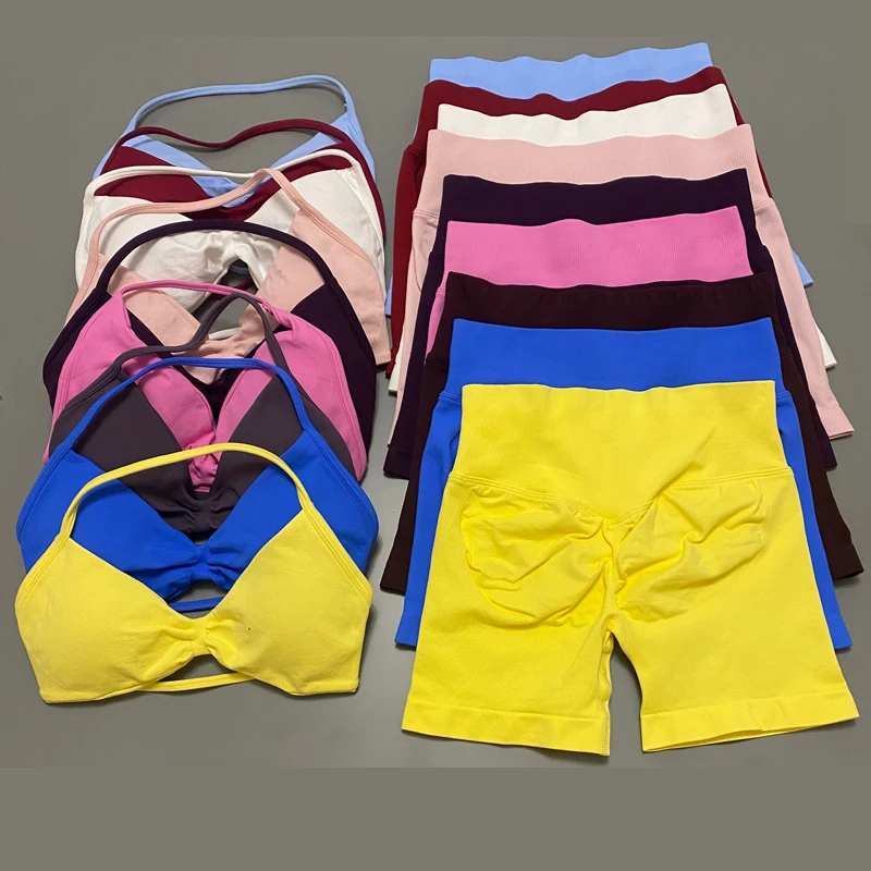 Yoga-Gym-Set für Damen: Nahtloses Y-Yoga-BH-Top mit Trägern und High-Waist-Workout-Scrunch-Shorts – Sportbekleidung & Fitness-Kleidung