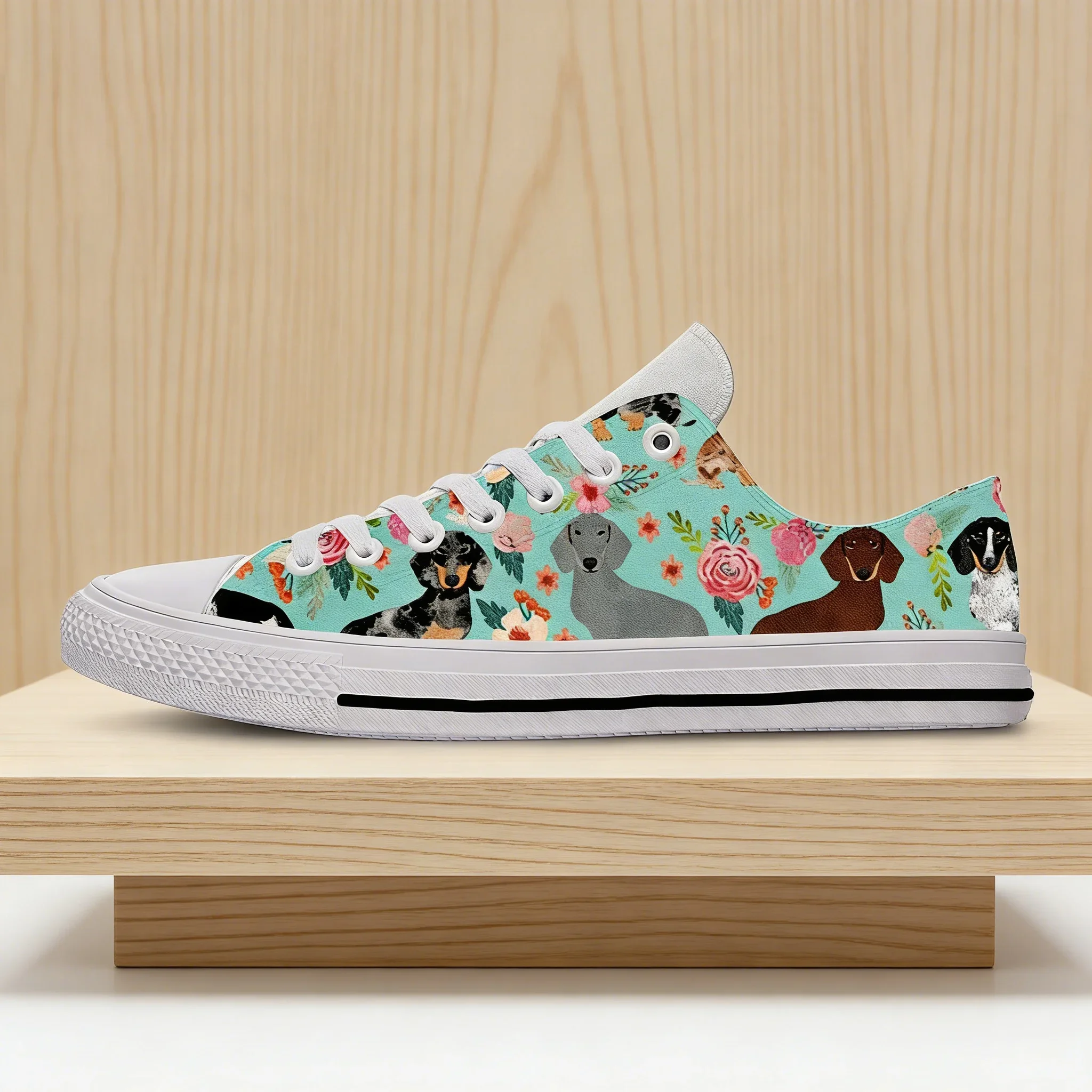 

Симпатичные кроссовки с мультяшными рисунками такс и мопсов — дышащая легкая повседневная обувь для мужчин и женщин