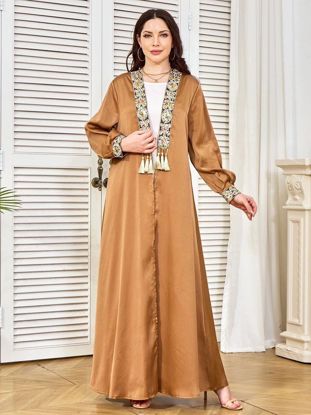 Robe de soirée pour Ramadan du moyen-orient, dubaï, cardigan de luxe musulmane pour femmes, ensemble deux pièces avec robe pendentif à pompon, nouvelle collection