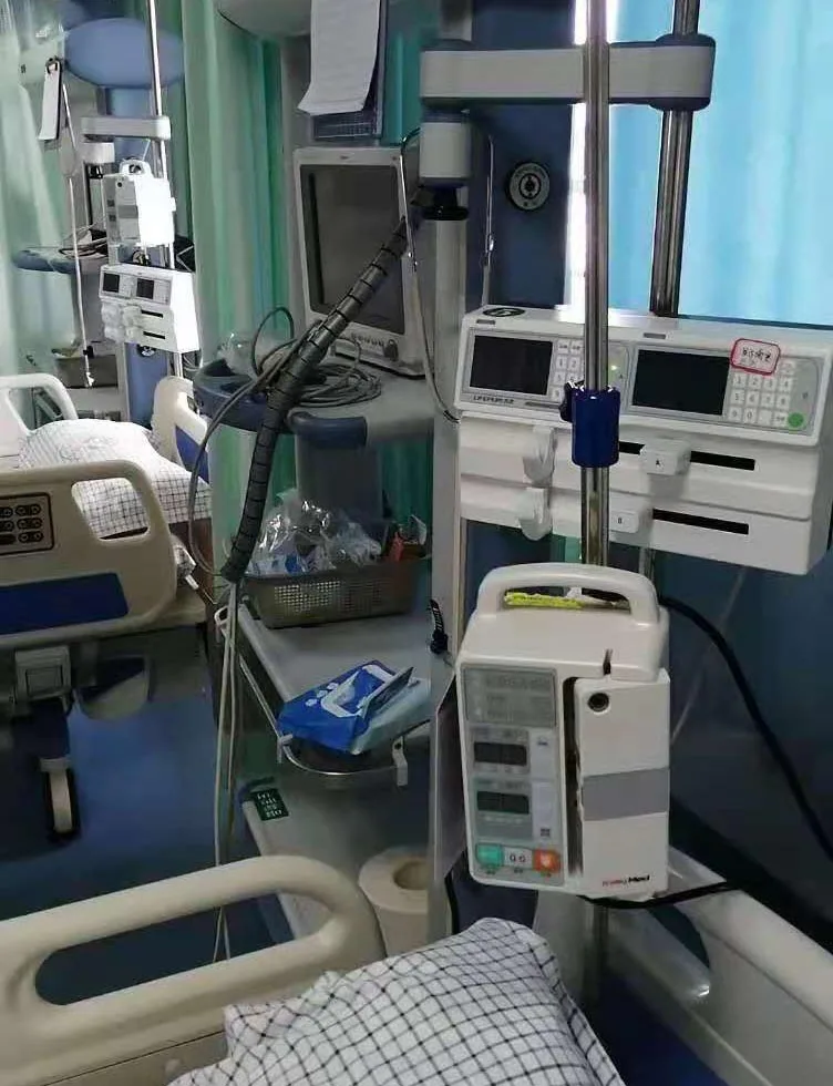 مصنع KellyMed توريد مضخة IV المطاطية الأوتوماتيكية ذات قناة واحدة
