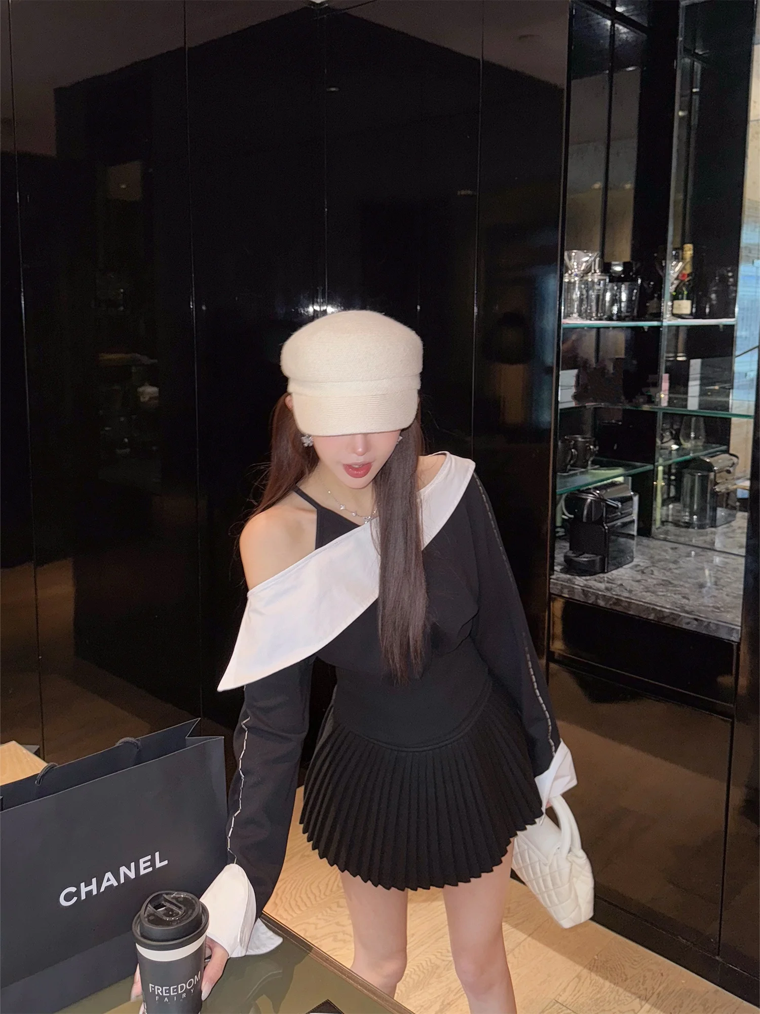 

LADIES FIRST Pure Desire Loose Fit Color Blo Long Sve Asymmetrical oulder T-irt Women's Creative Polyester Spring Au...