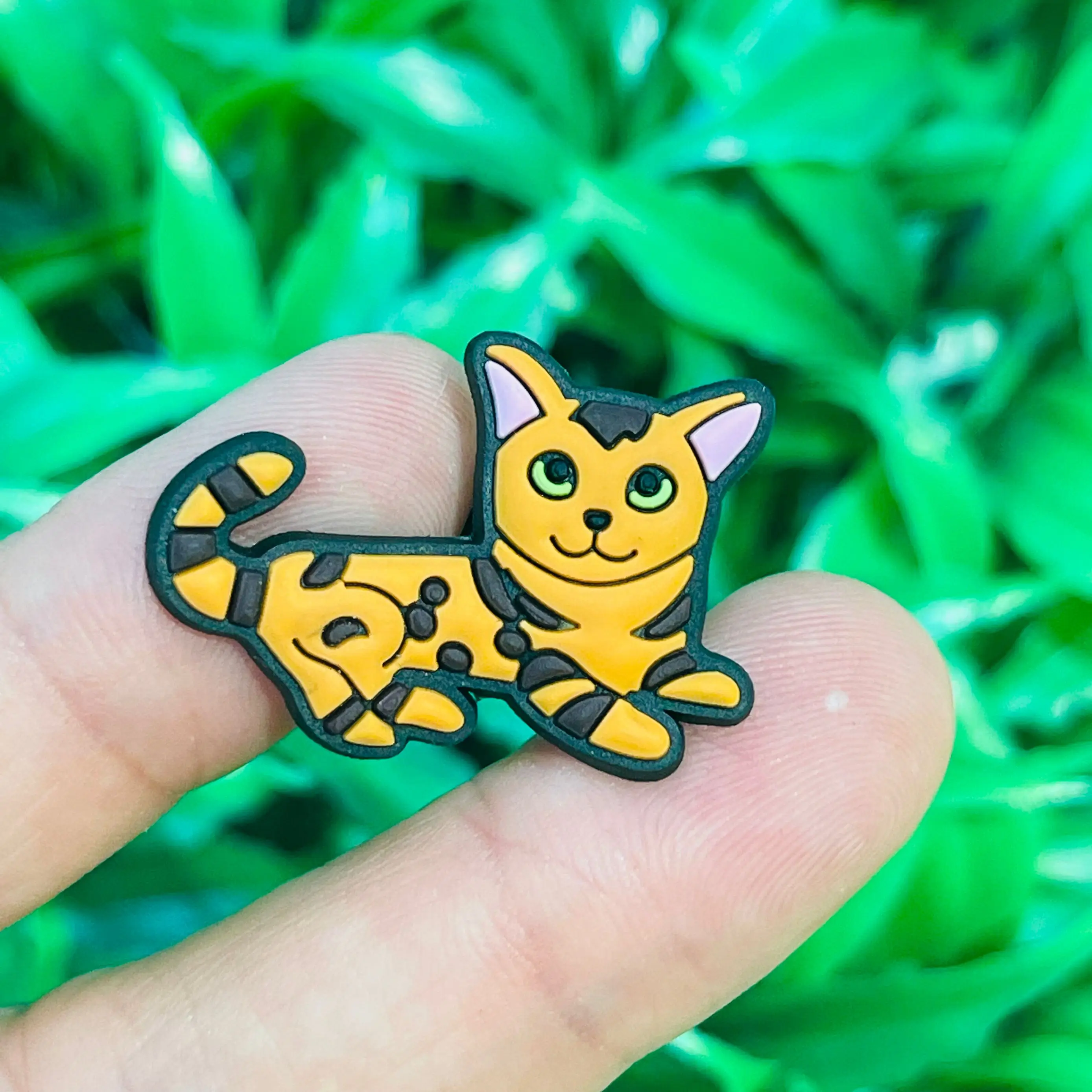 12Pcs Cartoon Cat Series PVC Shoe Charms For Clogs Pins Hole Shoes Ornaments Sandals Accessories DIY Bracelets Holiday Present