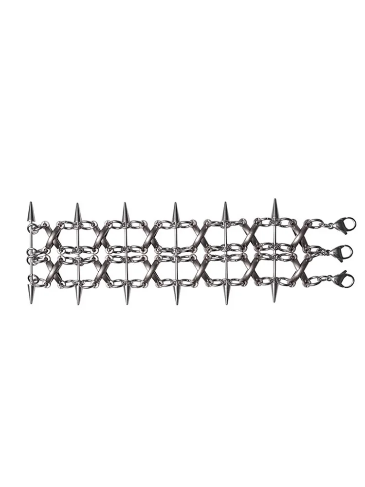 ZHUHE The Thorny Mesh Rivet Bracelet In Cyberpunk Style Is A Jewelry Accessory For Men And Women And A Party Gift