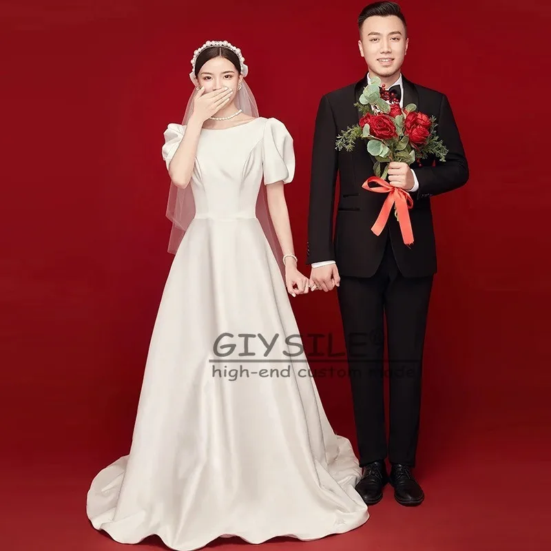 GIYSILE Customized White Round Neck Short Sleeve Light Wedding Dress Simple Temperament Satin Hepburn Style evening dresses