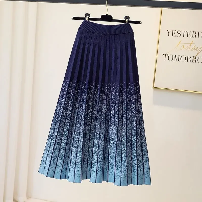 

Blended Gradient A-line Knitted Skirt Fashionable and Stylish Half Body Skirt Mid Length and Popular Spring and Autumn Outfit