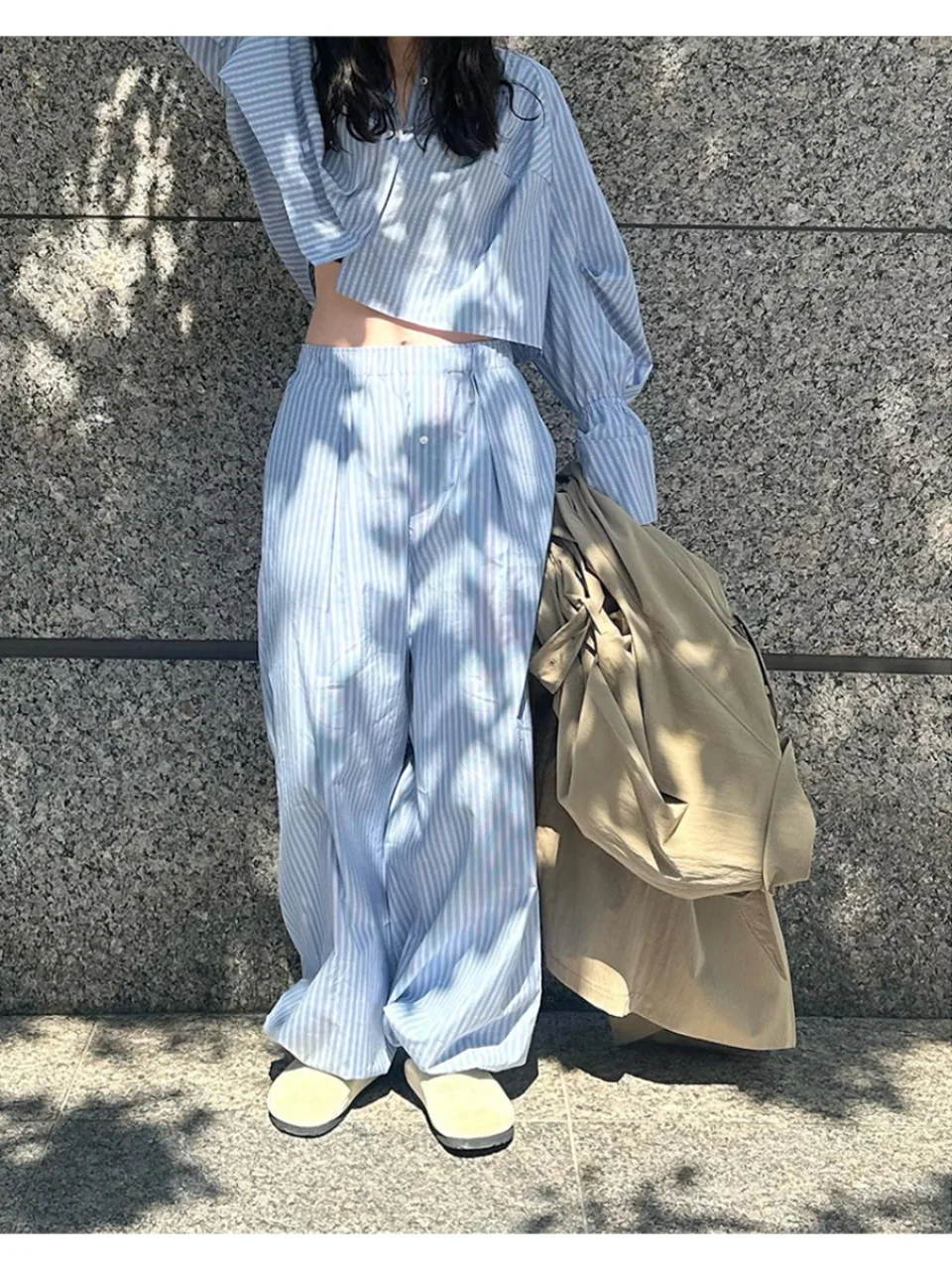 

Street Style High Waist Trousers Women's Loose Fit Wide Leg Pants Elastic Waistband Vertical Stripes Cuffed Long Pants