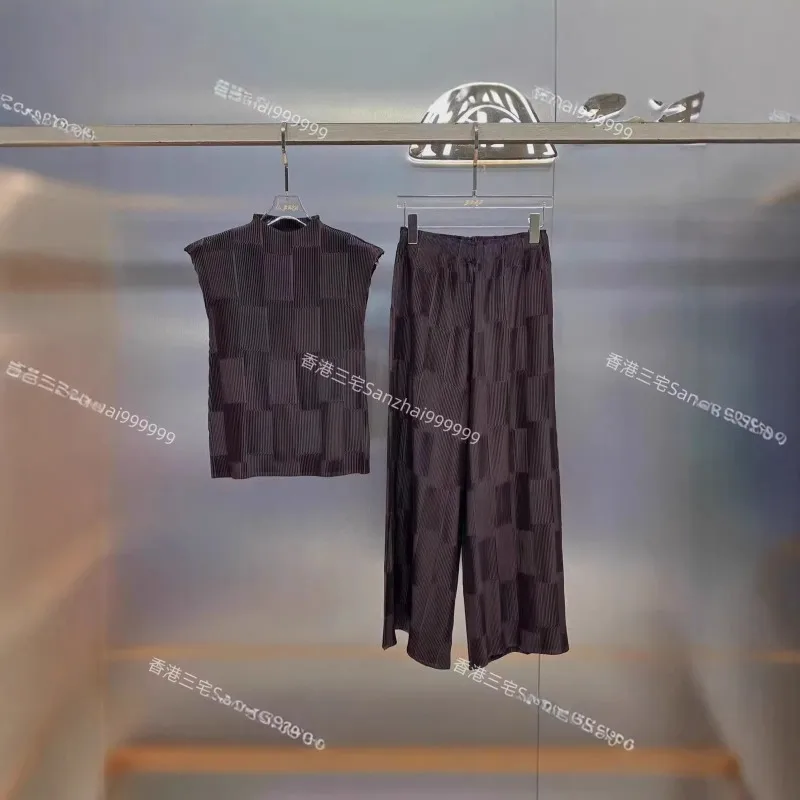 

Miyake Pleated Pants Set 2026 Summer New Light Satin Piano Pleats Spring Summer New Vest+Flared Pants Fold Elegant Commuter Set