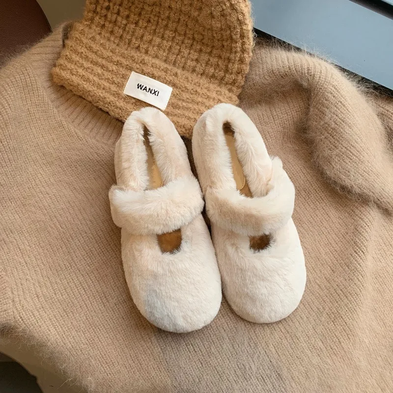 Large Size Women's Shoes with Mink Fur Fleece Lining Bean Bean Winter Boots Round Toe Low Heel Rubber Bottom Simple Style