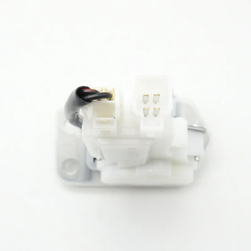 Car Rear Trunk Lid Lock Back Door  Electric Tailgate Latch  For Suzuki SX4 Mk1 2006-2013 Swift 2004-2017