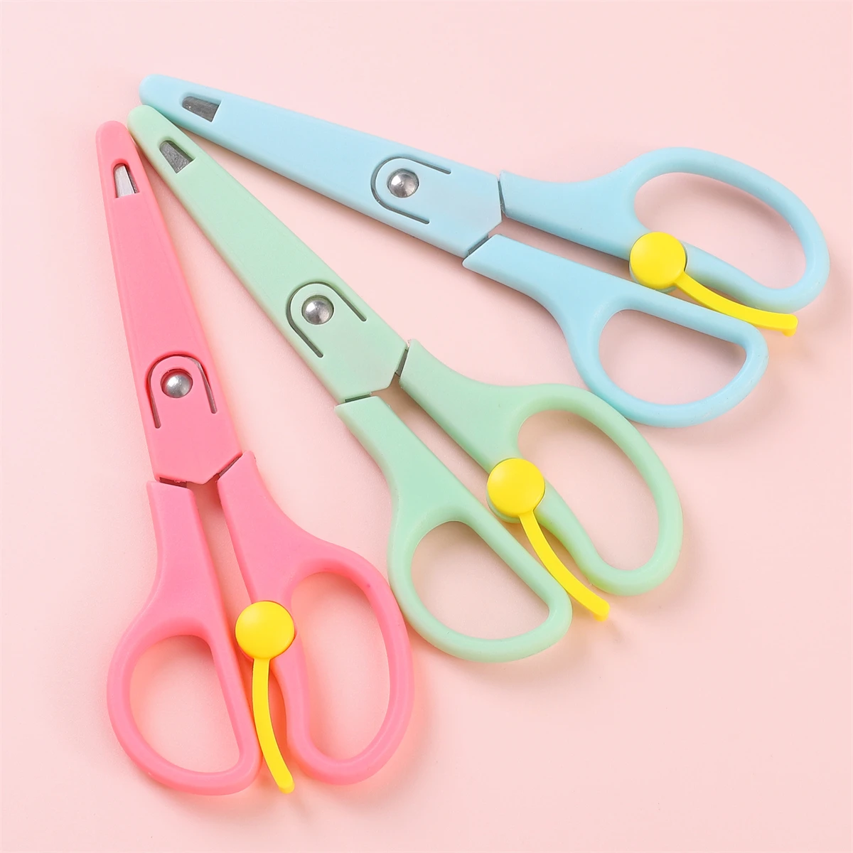 1Pcs Creative Children's Student Safety Scissors DIY Handmade Artistic Paper-cut Scissors Stationery Multi-purpose Household