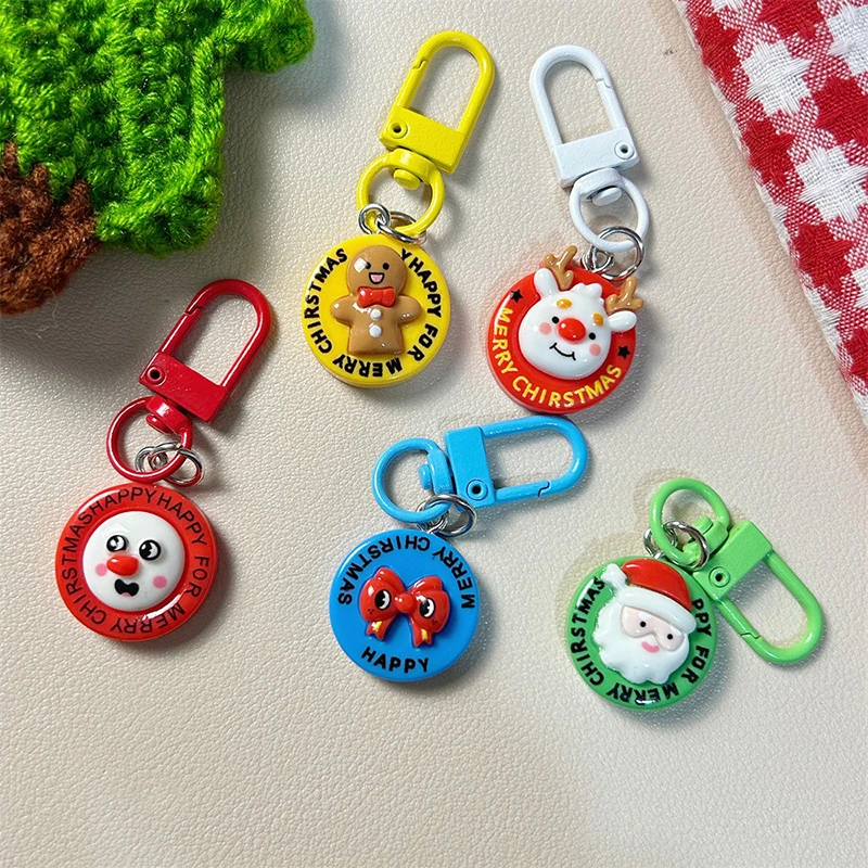 5Pcs Christmas Plate Keychain Pendant Fashion Funny Gingerbread Man Santa Claus Keyring Exquisite Backpack Decoration Gifts