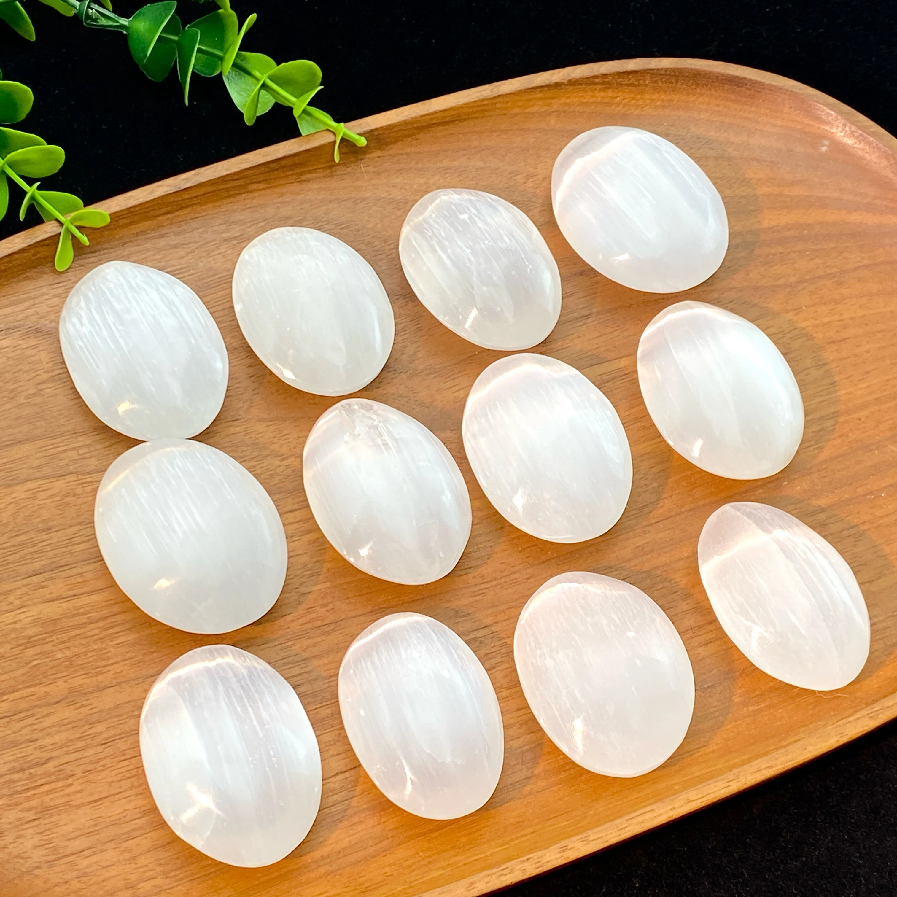 1PC High Quality Natural Selenite Palm,Birthday Gift,Men/Women Gift,Scene Decoration,Crystal Ornaments,Table Decoration. view 3