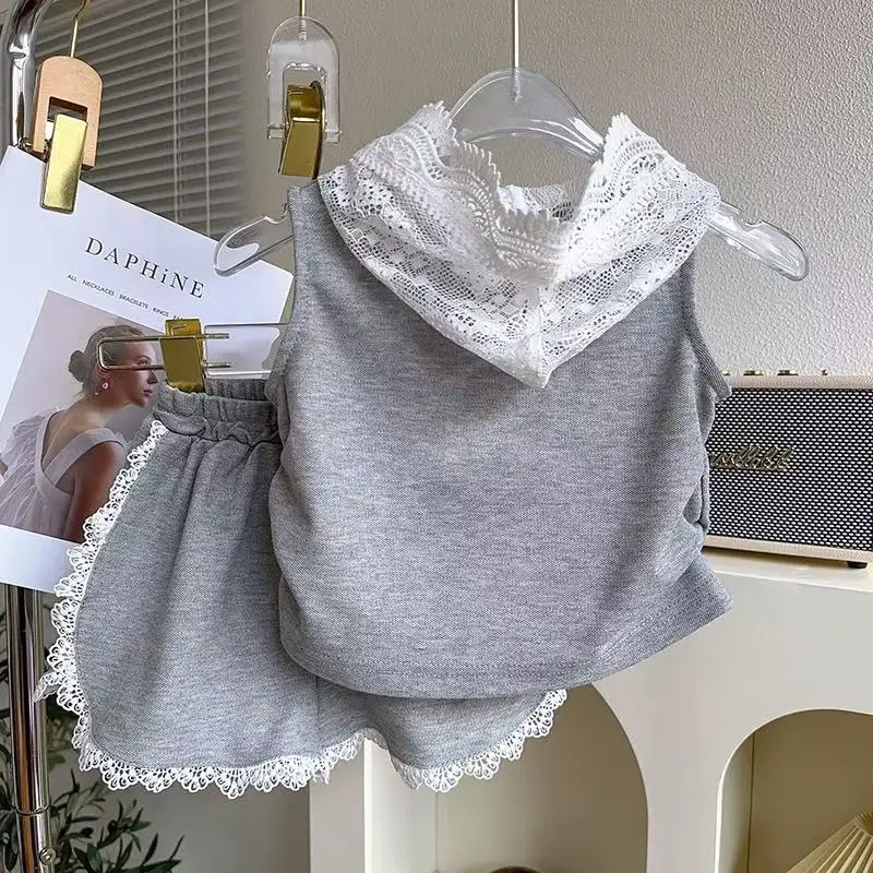 Summer Kids Girls 2PCS Clothes Set Cotton Lace Hooded Sleeveless Top Suits Thin Elastic Waist Grey Shorts Children Girls Outfits