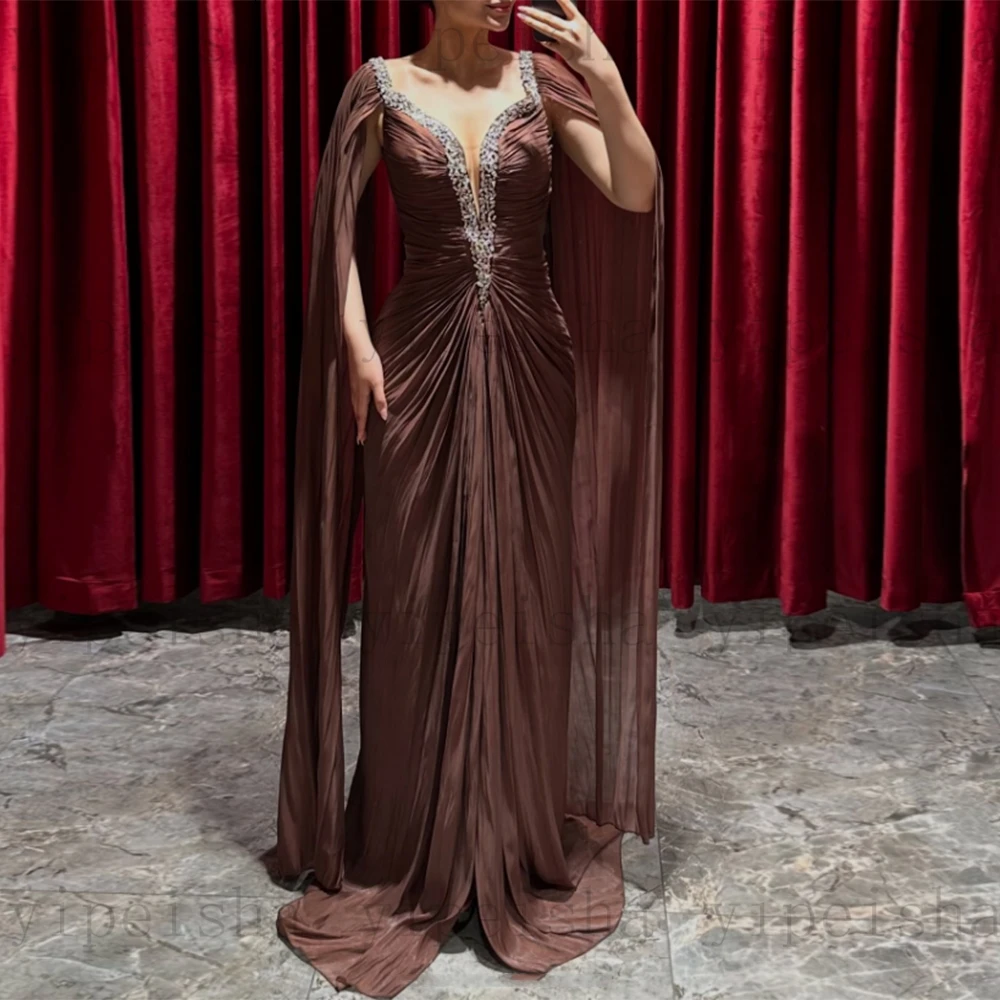 فساتين سهرة رسمية مخصصة على شكل حرف v بدون أكمام مطرزة بالخرز مطوي فستان حفلات طويل بدون ظهر فستان حفلات شيفون حديث