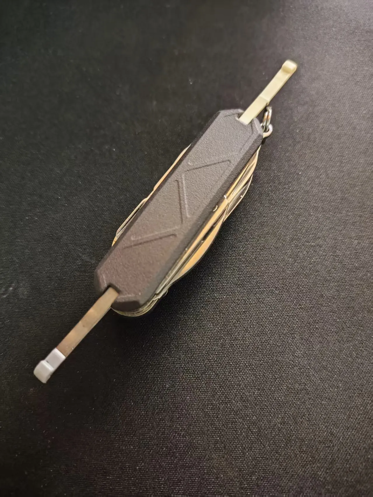 1 Pair Hand Made 3D Printed Nylon Scales With Pen Tweezers Pin Toothpick Slot and Pocket Clip for 58mm Victorinox SAK