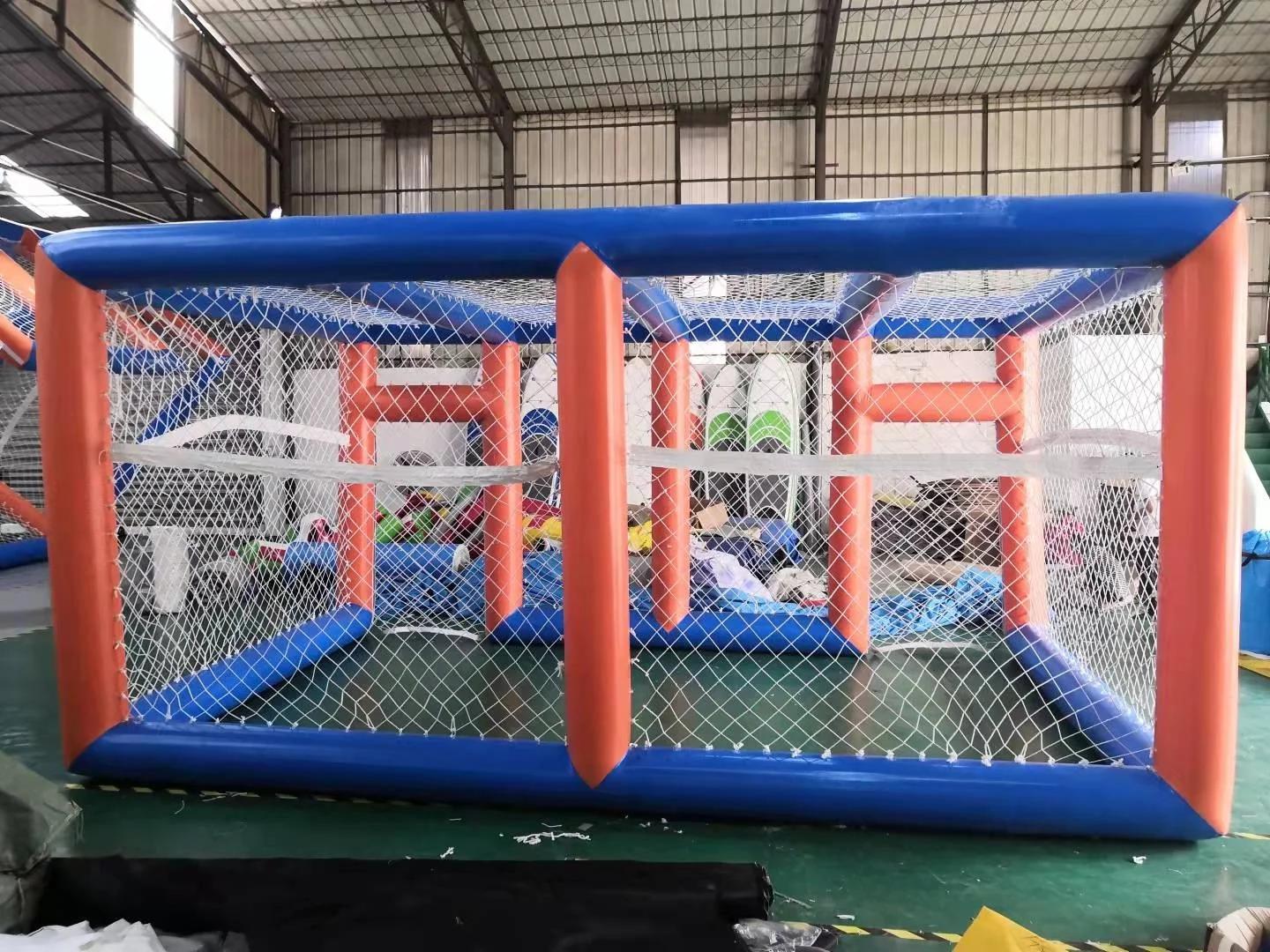 Arena drone gonfiabile conveniente, adatta per l'allenamento di volo drone e la struttura sportiva da competizione