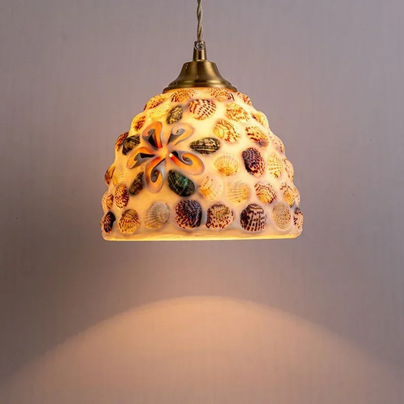 Mediterranean Sea Shell Hanging Light Ceiling Color Seashell Pendant Lamp Dining Room Bedroom LED Chandelier Lighting Restaurant