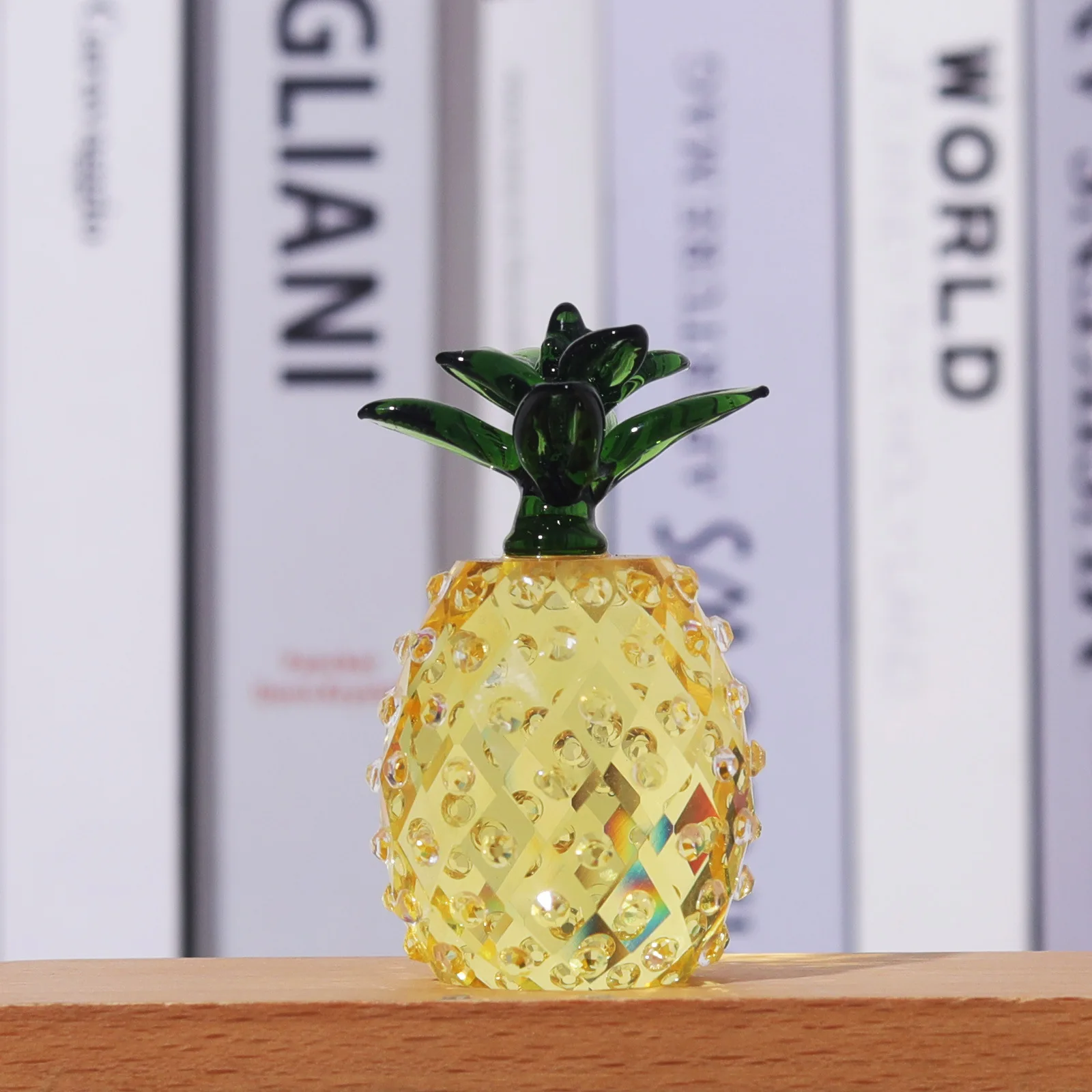 Colors Crystal Pineapple Paperweight Glass Fruit Crafts Interior Mini Decoration Creative Birthday Gift Home Tabletop Ornament