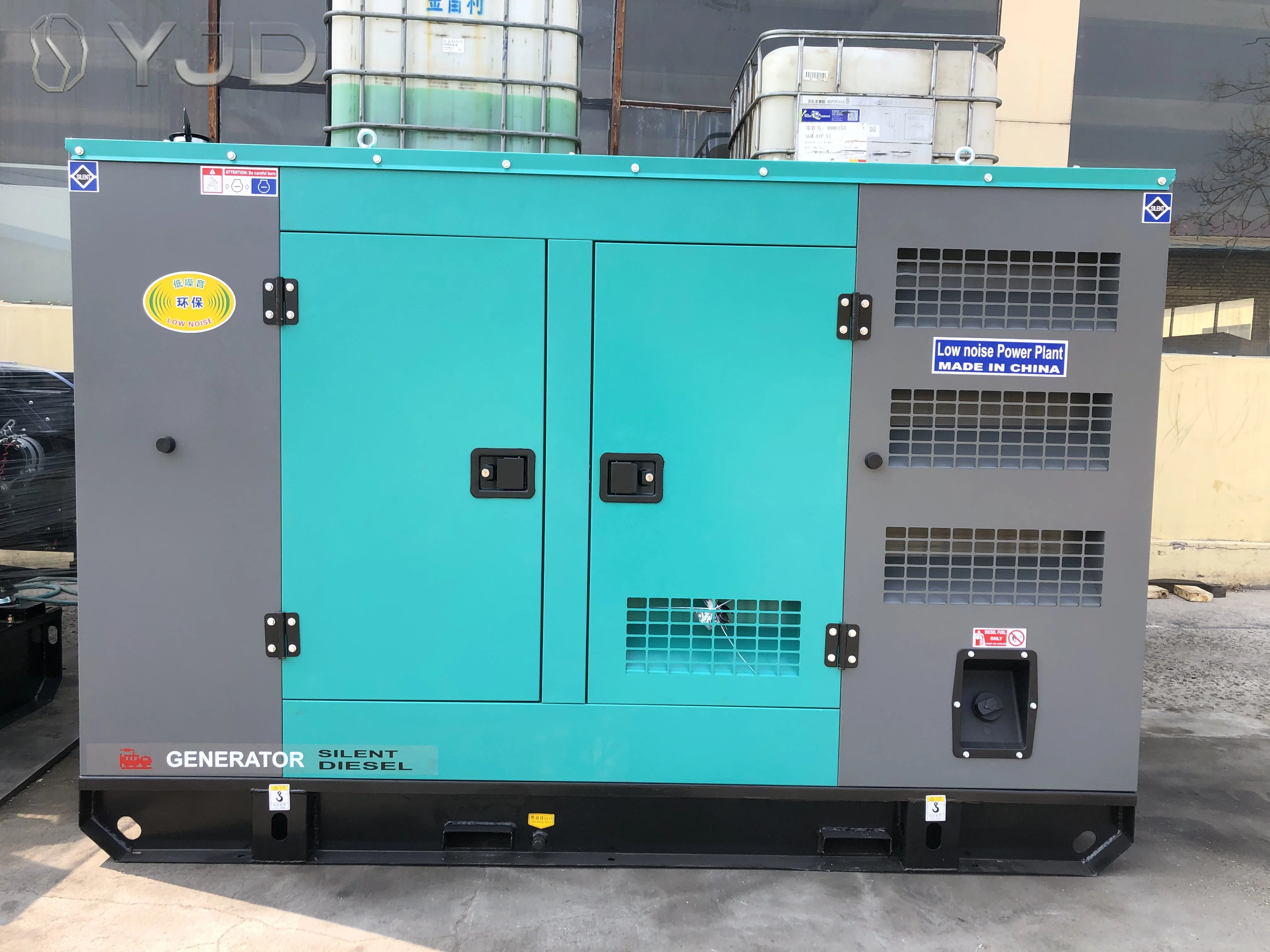 Super Silent Diesel Generator Set 100KVA 120KVA  Power Output with Control ATS Water Cooling Electric Start Frequency 50/60HZ