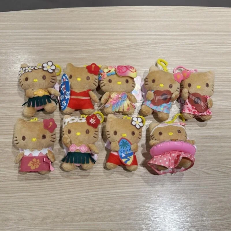 Peluche de la Serie Hello Kitty Hawaii Black Skin de Sanrio, Decoración para Llaveros de Coche, Colgante para Mochila, Coleccionables Conmemorativos para Niñas