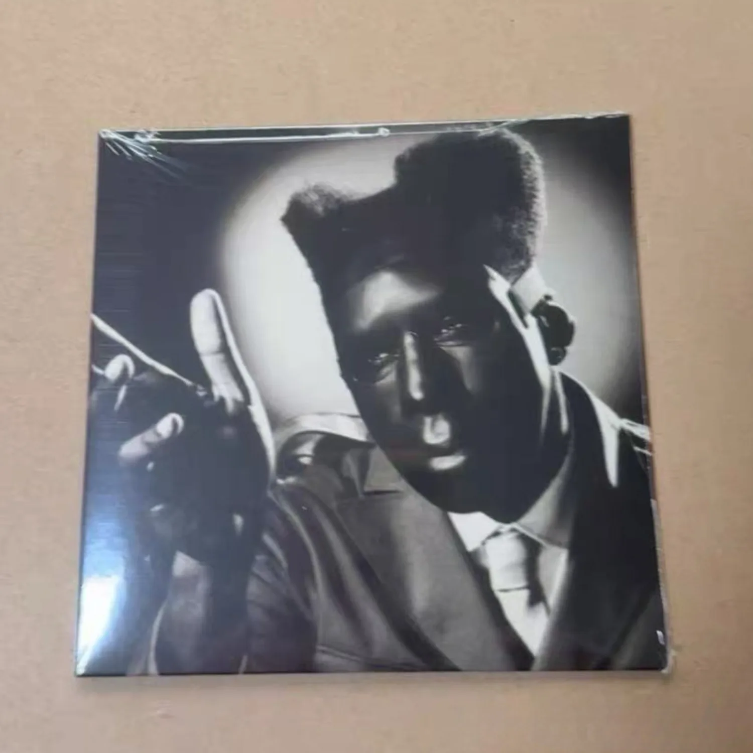 

Retro Black-and-White Cover Hip-Hop Vinyl LP Alternative Rap High Fidelity Analog Sound Quality Collectible Record Album