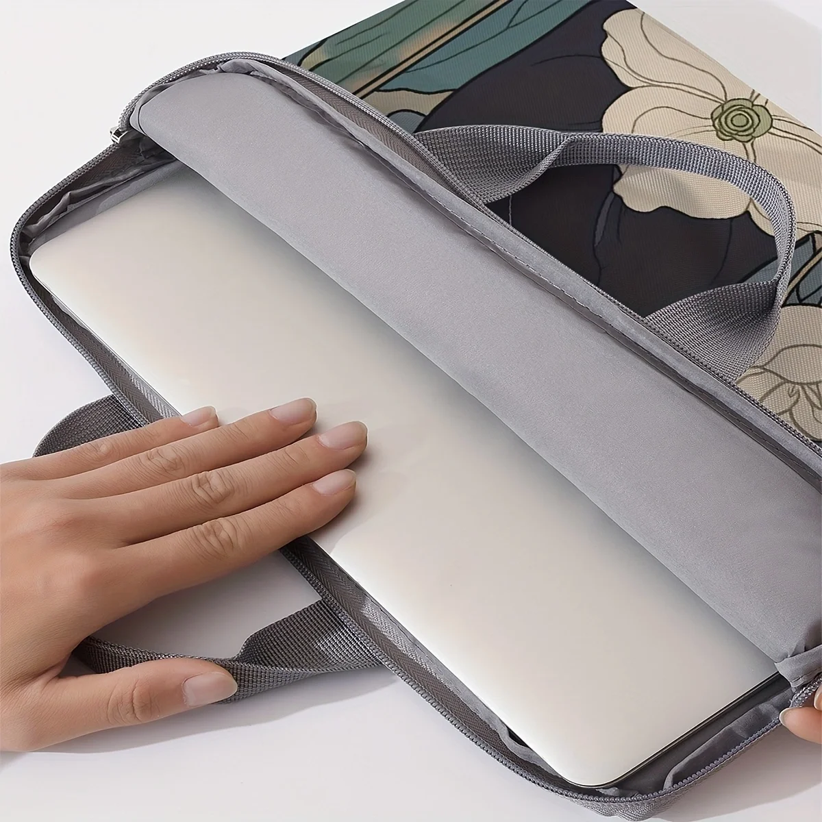 قطعة واحدة، نمطين، حقيبة كمبيوتر محمول مطبوعة بنمط قطة سوداء كاميليا، غطاء قماشي ناعم للكمبيوتر المحمول مناسب لأجهزة الكمبيوتر المحمولة مقاس 14 بوصة