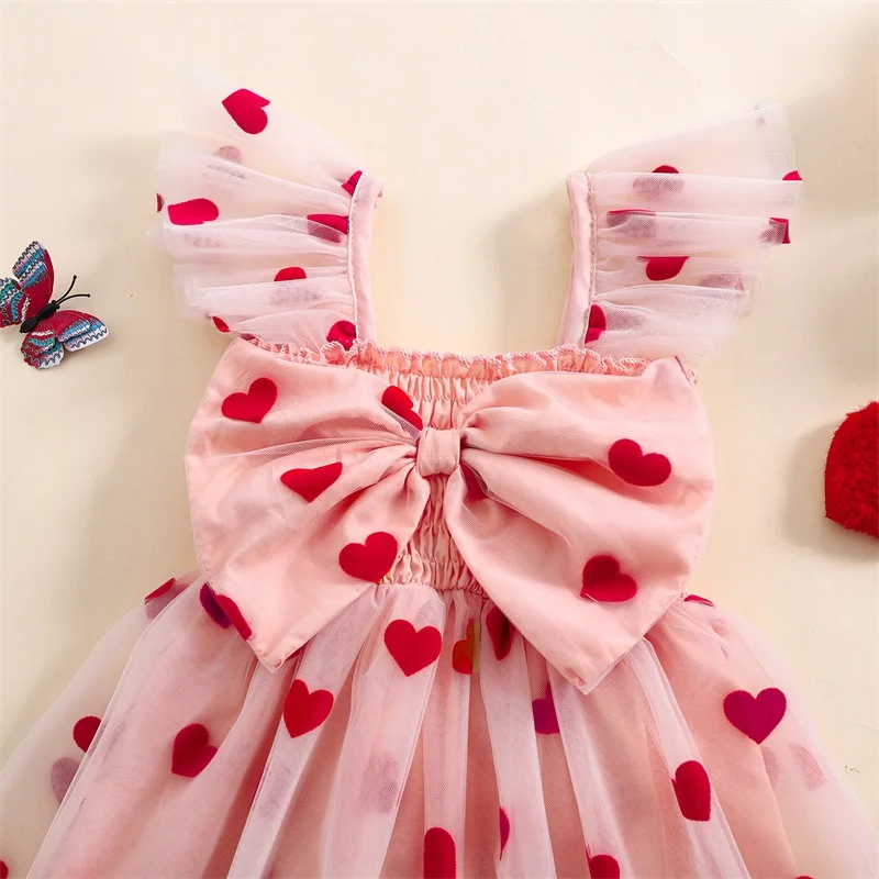 Vestido de tul para niñas pequeñas de 6 a 4 años, decoración de lazo en 3D con forma de corazón, manga aleteo con volantes, vestido acampanado ahumado para el Día de San Valentín para primavera