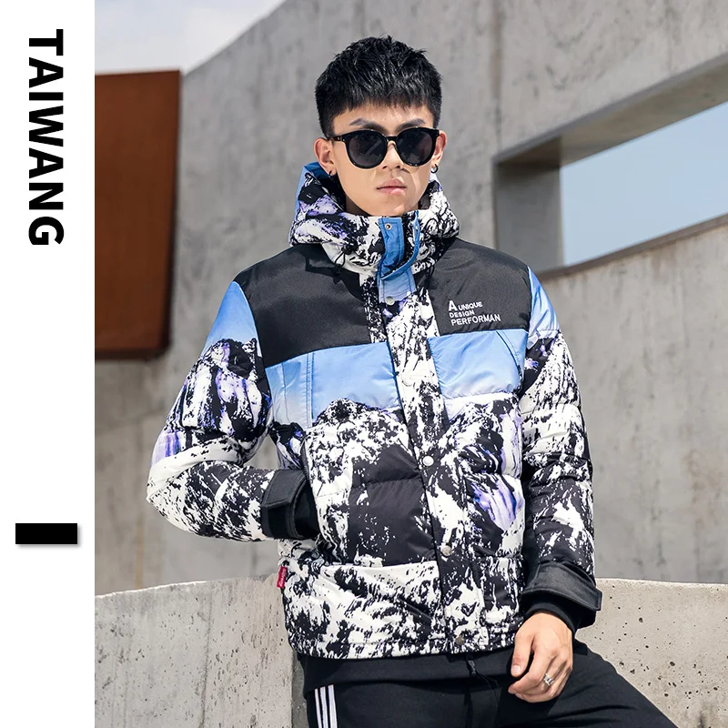 

Молодежная мужская хлопковая куртка 2025 года: утепленная повседневная зимняя верхняя одежда из полиэфирного волокна с капюшоном, приталенный крой