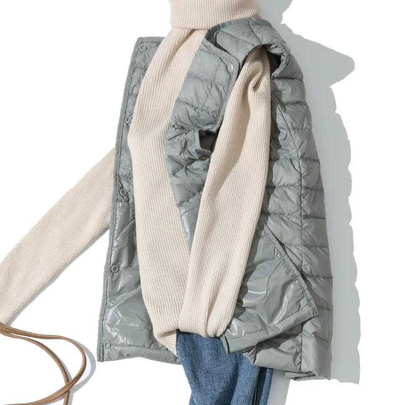 Ultra Light White Duck Down Vest Coat Parkas 2025 Autumn Winter Women Sleeveless Down Waistcoat Jacket Ladies Short Tank Tops