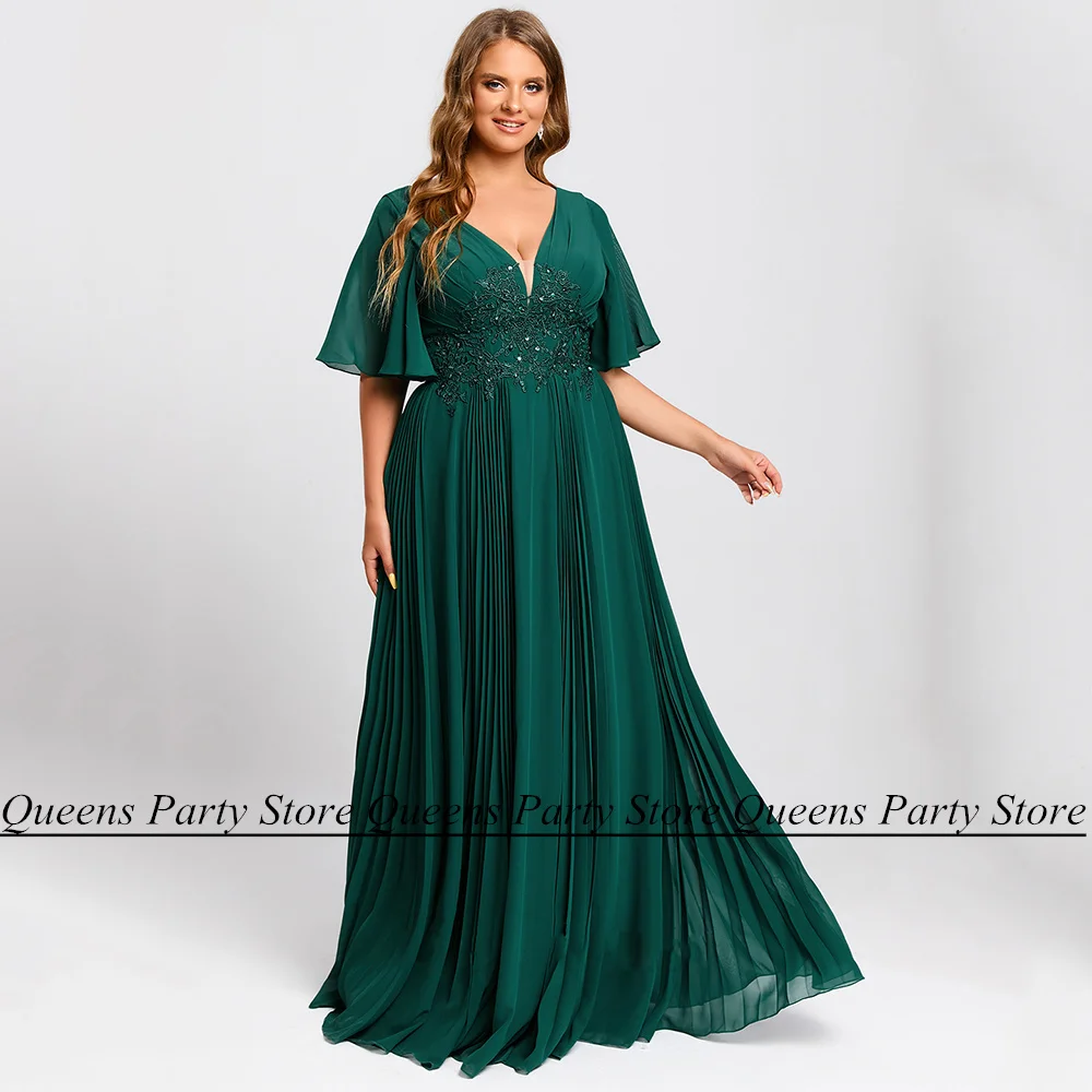 

Green Plus Size Mother of The Bride Dress Batwing Sleeves V Neck Beading Applique Pleat Chiffon A Line Weddings Party Gown