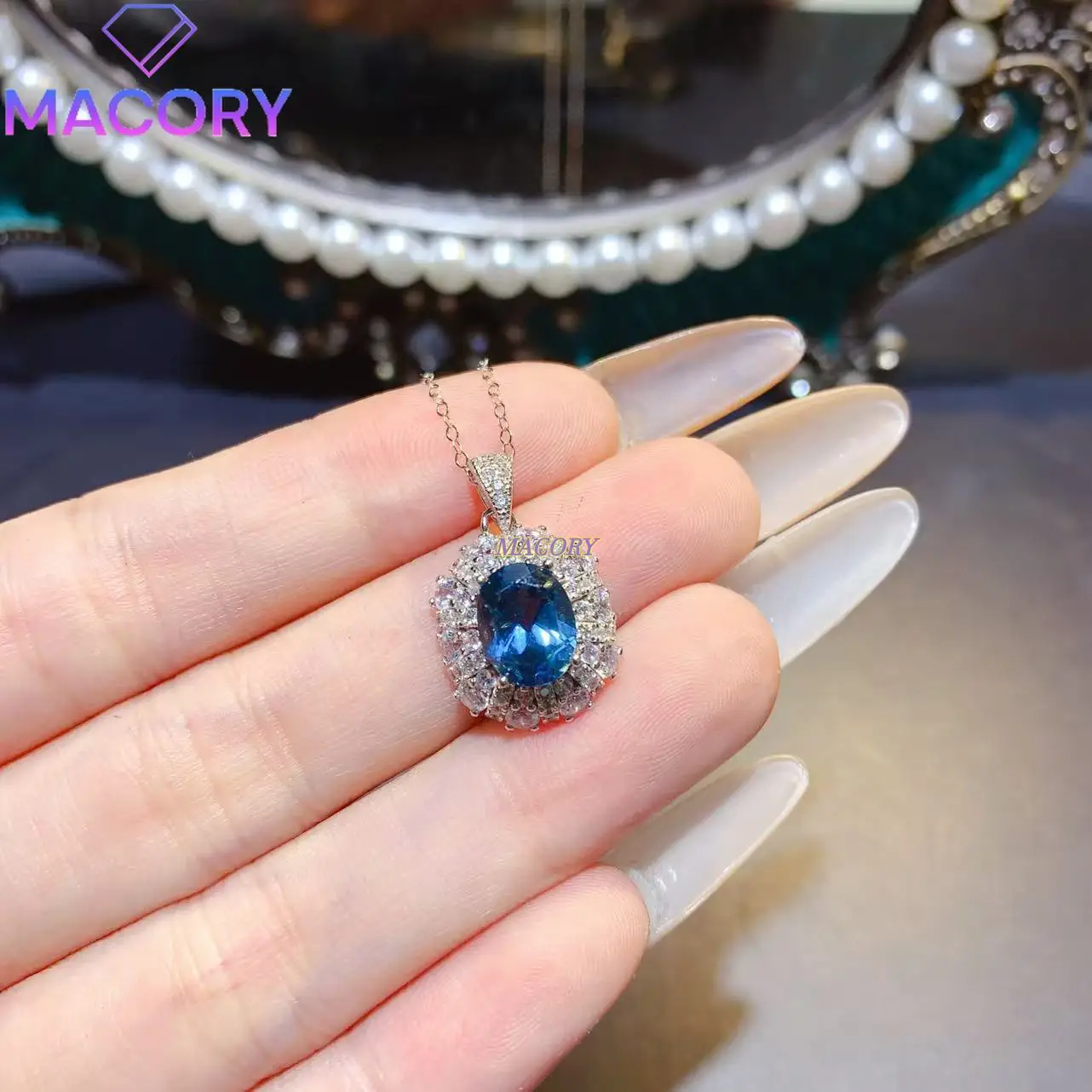 

New 925 sterling silver topaz necklace for women, with clean crystal, beautiful color, high-end jewelry with certificate