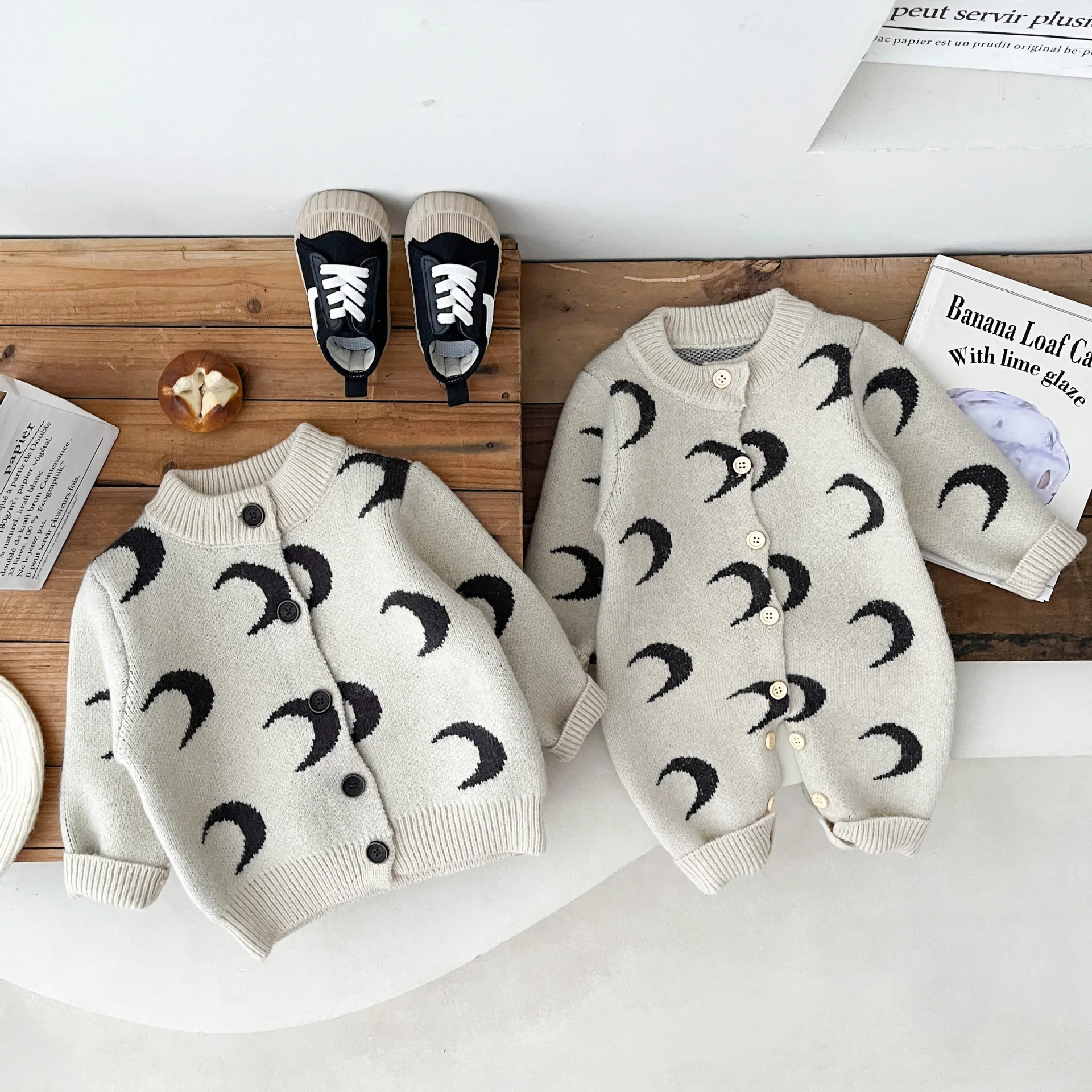 HoneyCherry Cute Baby Moon Pattern Knitted Cardigan Printed Sweater Out Romper Suit Knitted Sweater