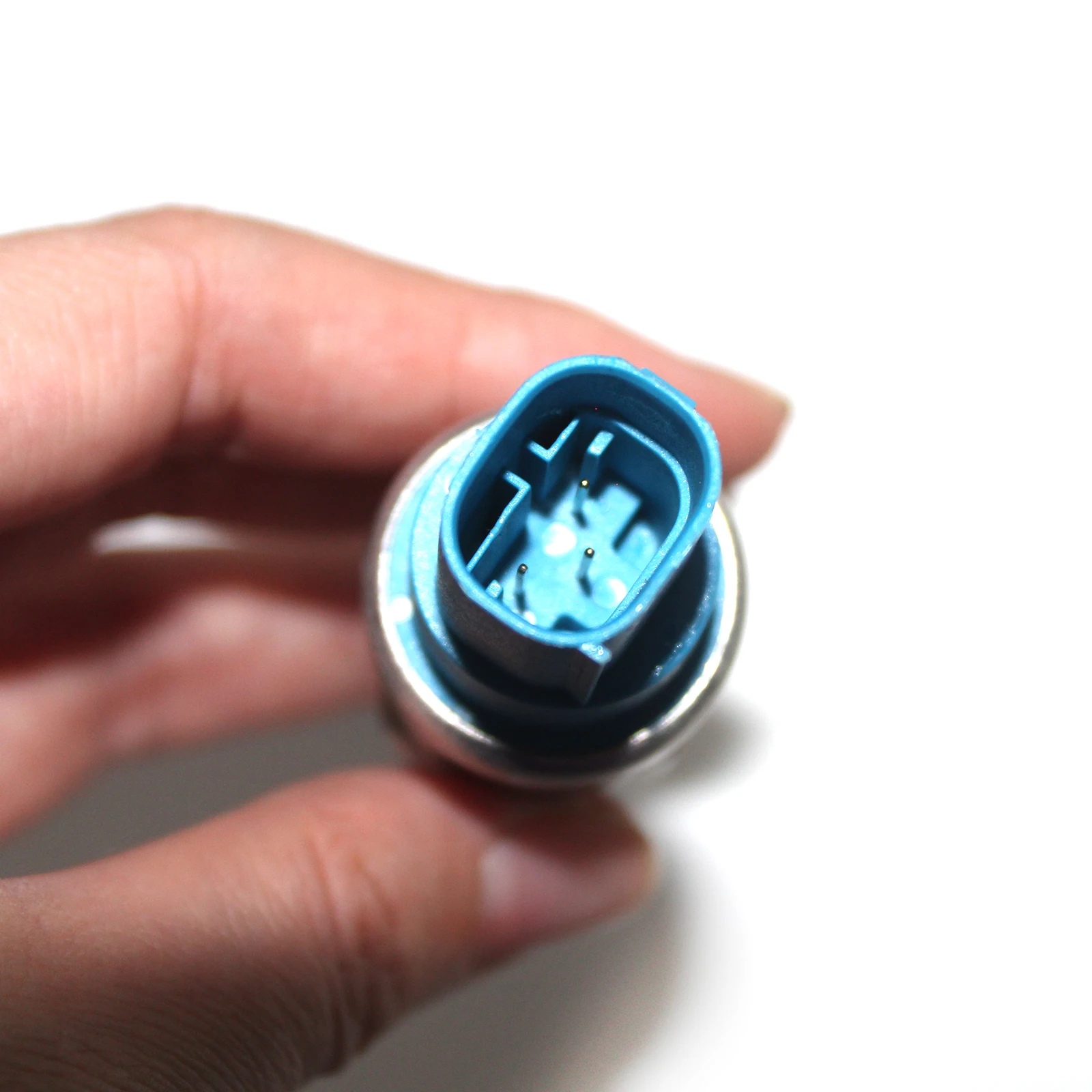 LC52S00012P1 High Pressure Sensor 12P1 With Adapter Plug Fits For Kobelco SK200-6E SK200-6 SK-5 SK-6 New Holland E135SRLC E70SR