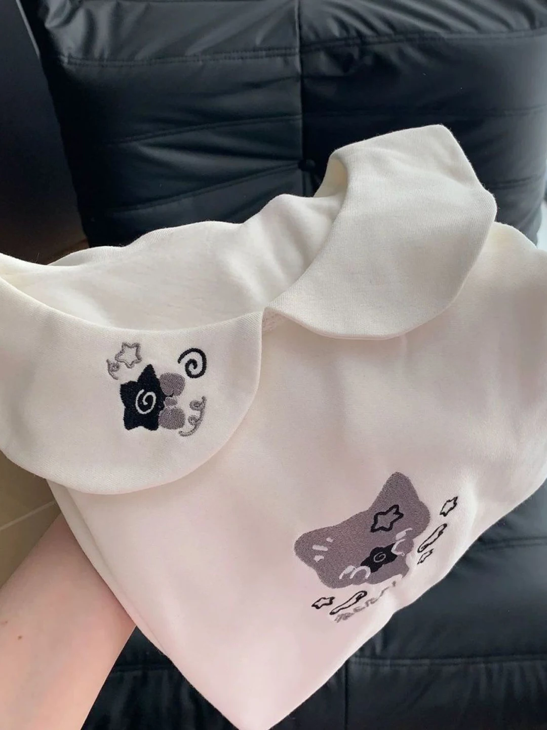 

Cute Japanese Sle Long Sve Doll Collar Base Layer Warm Cartoon Embroidery Top Women's Loose Fit Winter Faion Inner Wear