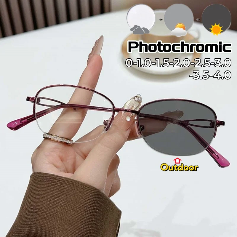 

2025 Fashionable Versatile High-definition Photochromic Myopia Glasses Women and Men Anti-Blue Light Eyeglasses 0 To -4.0