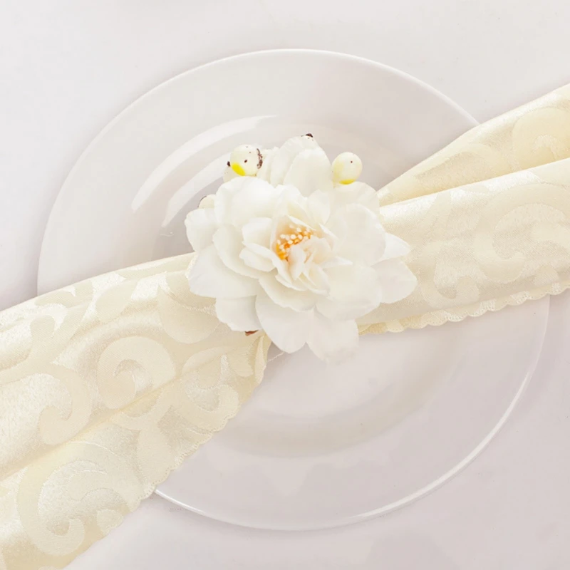 Artificial Flower Napkin Rings Hotel Napkin Holder Circle Napkin Buckle for Christmas Wedding Birthday Party Dinner Table Decor
