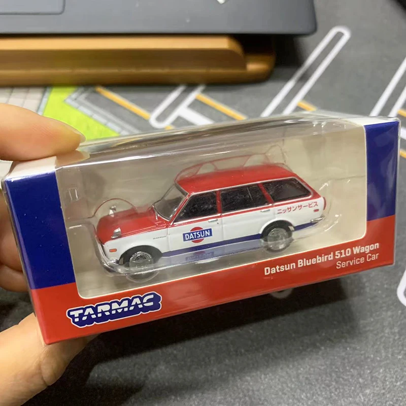 Tarmac Works 1:64 Model Car 510 Wagon Service Car Alloy Die-Cast Vehicle Display Collection