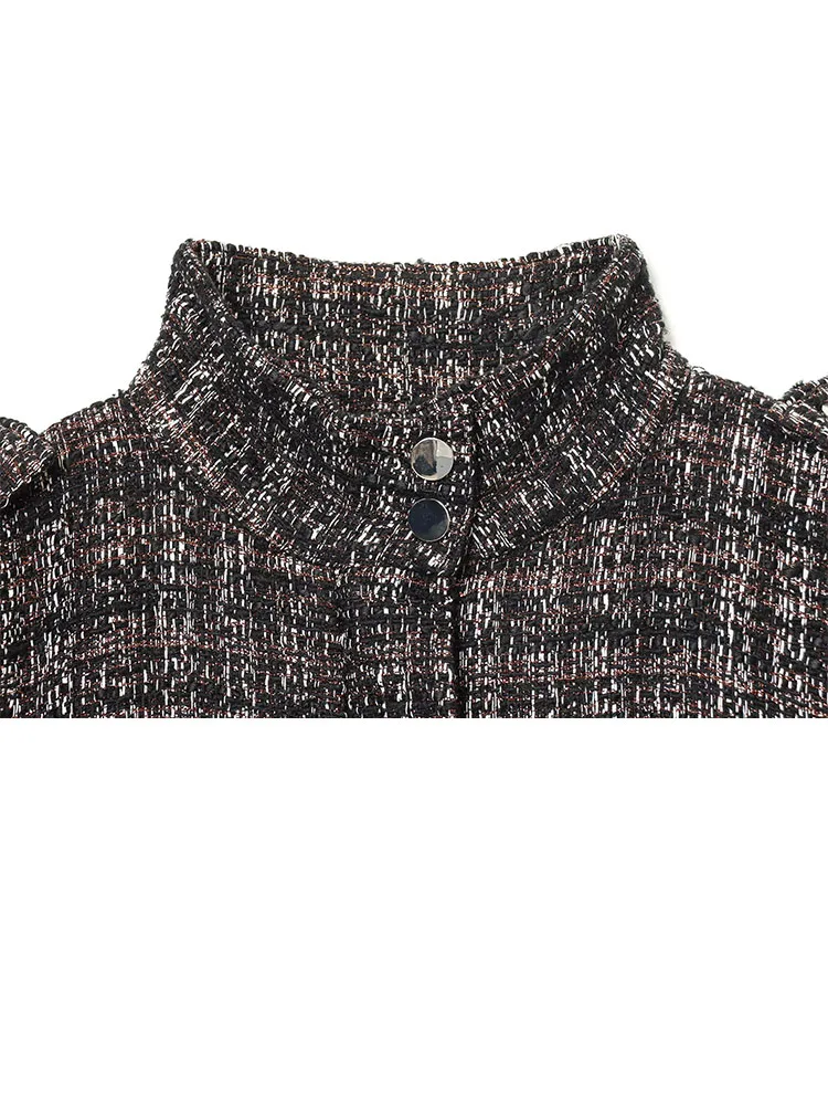 HH 2026 المرأة طويلة الأكمام منقوشة موضوع معدني Bomber سترة سستة زر الديكور الشارع نمط معطف فضفاض غير رسمي