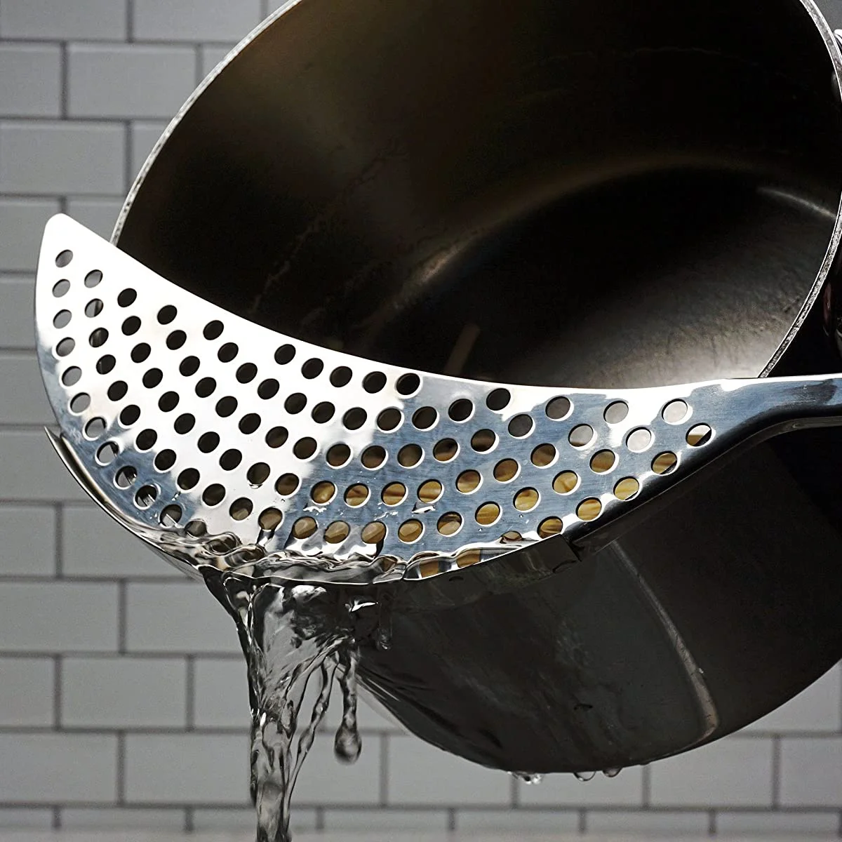 

1pc Stainless Steel Pot Strainer Green Pan Drainer For Pasta Rice Kitchen Tool Filter Drainage Space Saving Hanging Design