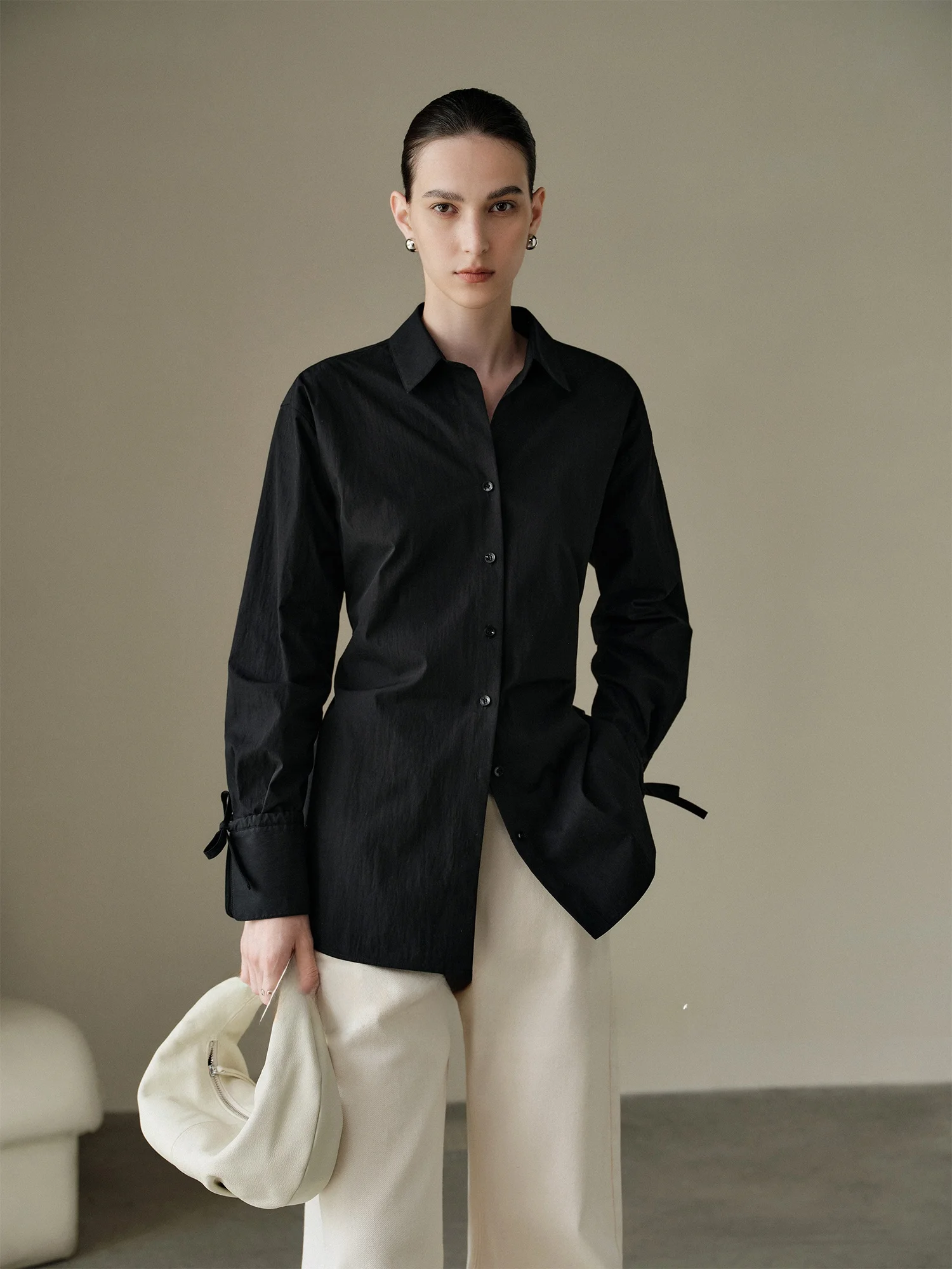 

Loose irt Moving Glow Ele Cotton Nylon Blend Waist Cinching Sve Banding Unique Crtsmanip Long Sve Collar