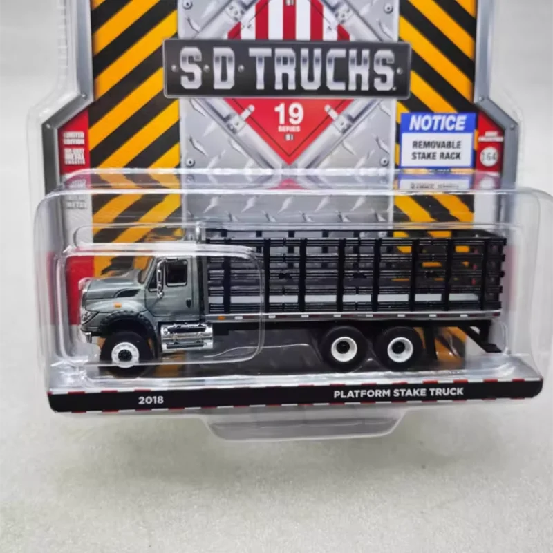 Greenlight schaal 1:64 2018 vrachtwagenvernis en galvaniseren blauwe legering simulatiemodel statische collectie souvenircadeau