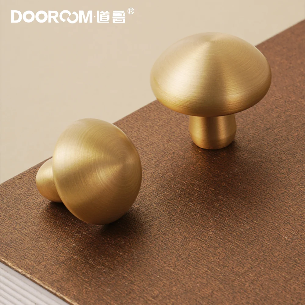 

Dooroom Solid Brass Smooth Round Cabinet Knobs Drawer Handles Wardrobe Elegant Touch Comfortable Feel Pull